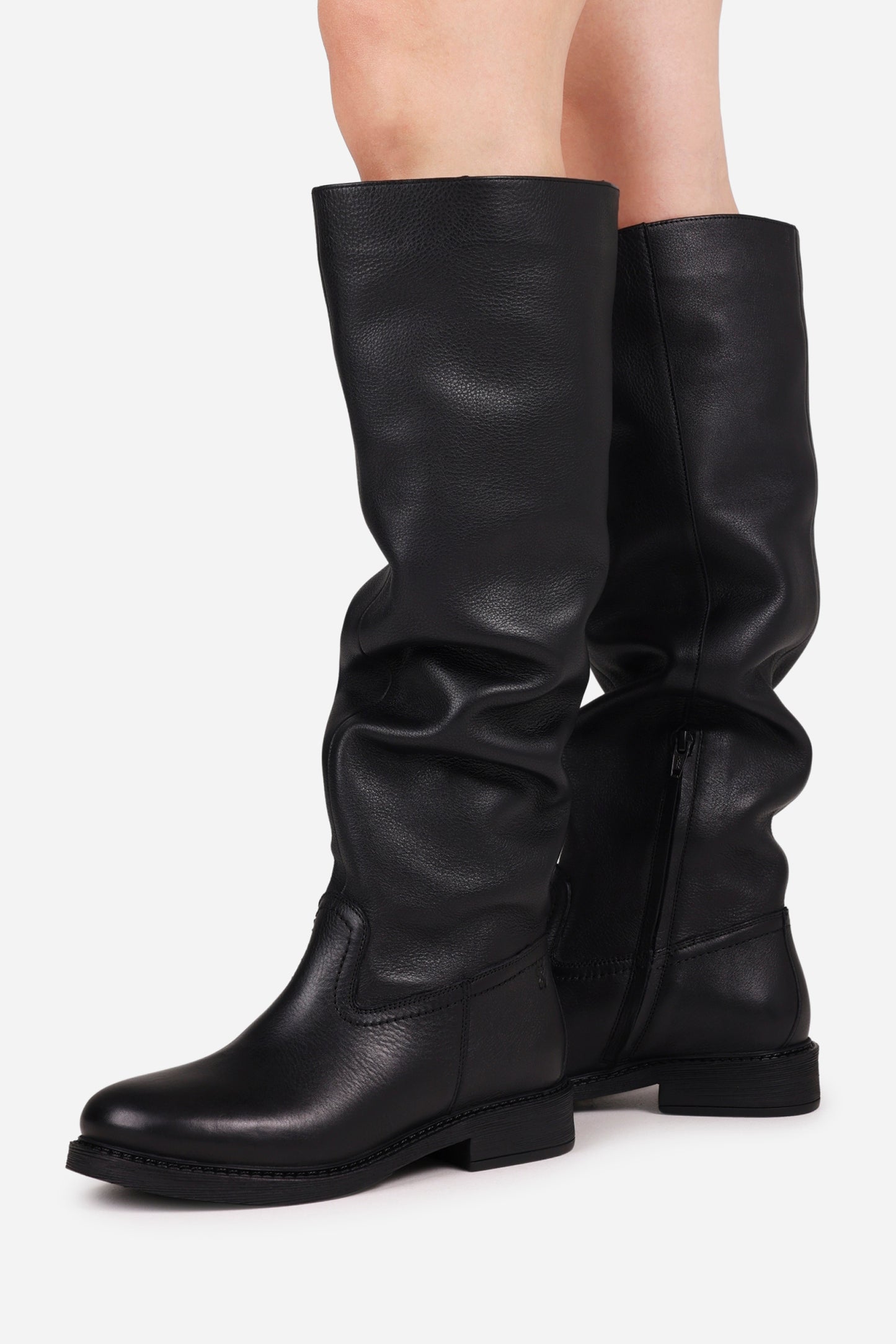 new-tough | black