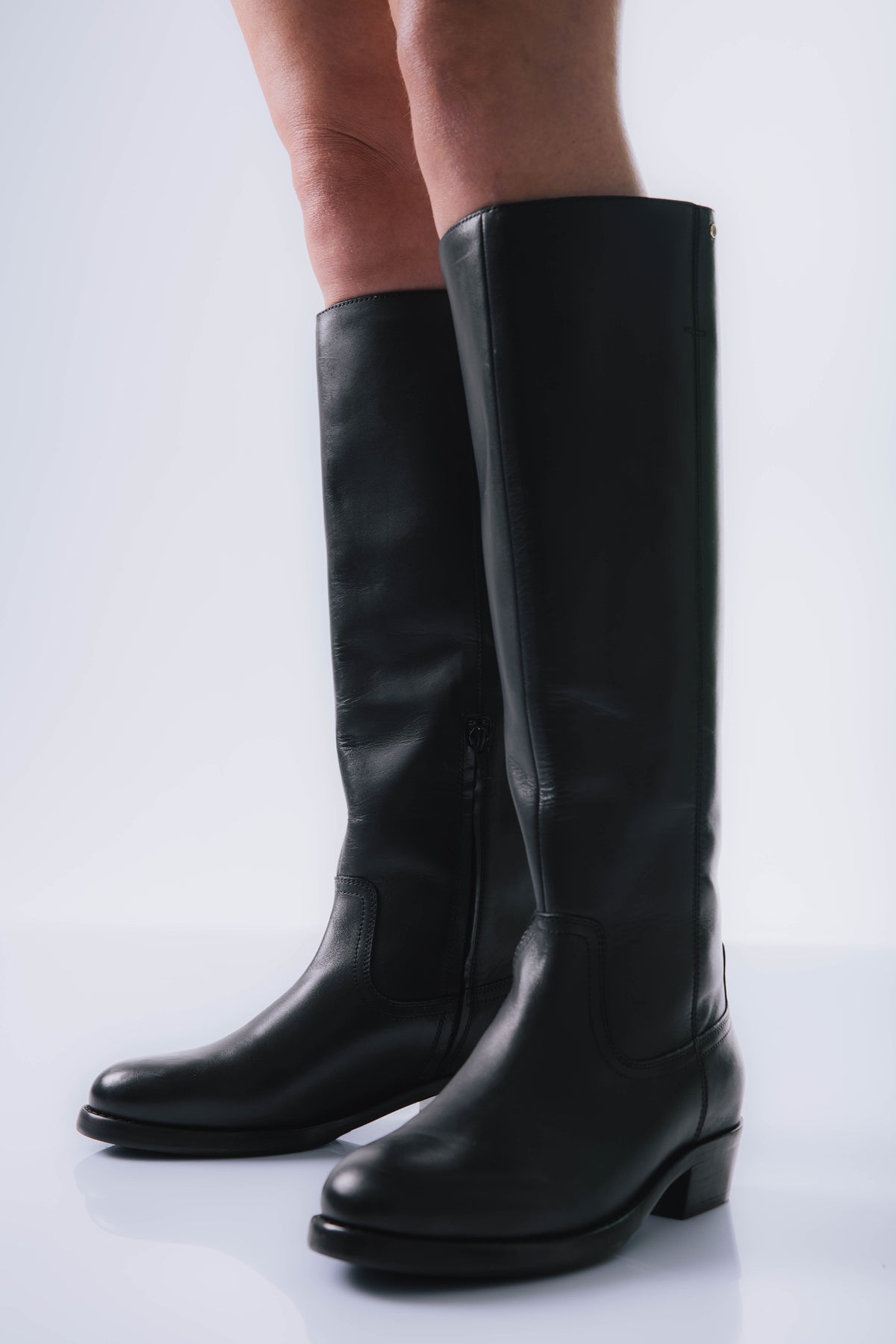 rho-deo | black