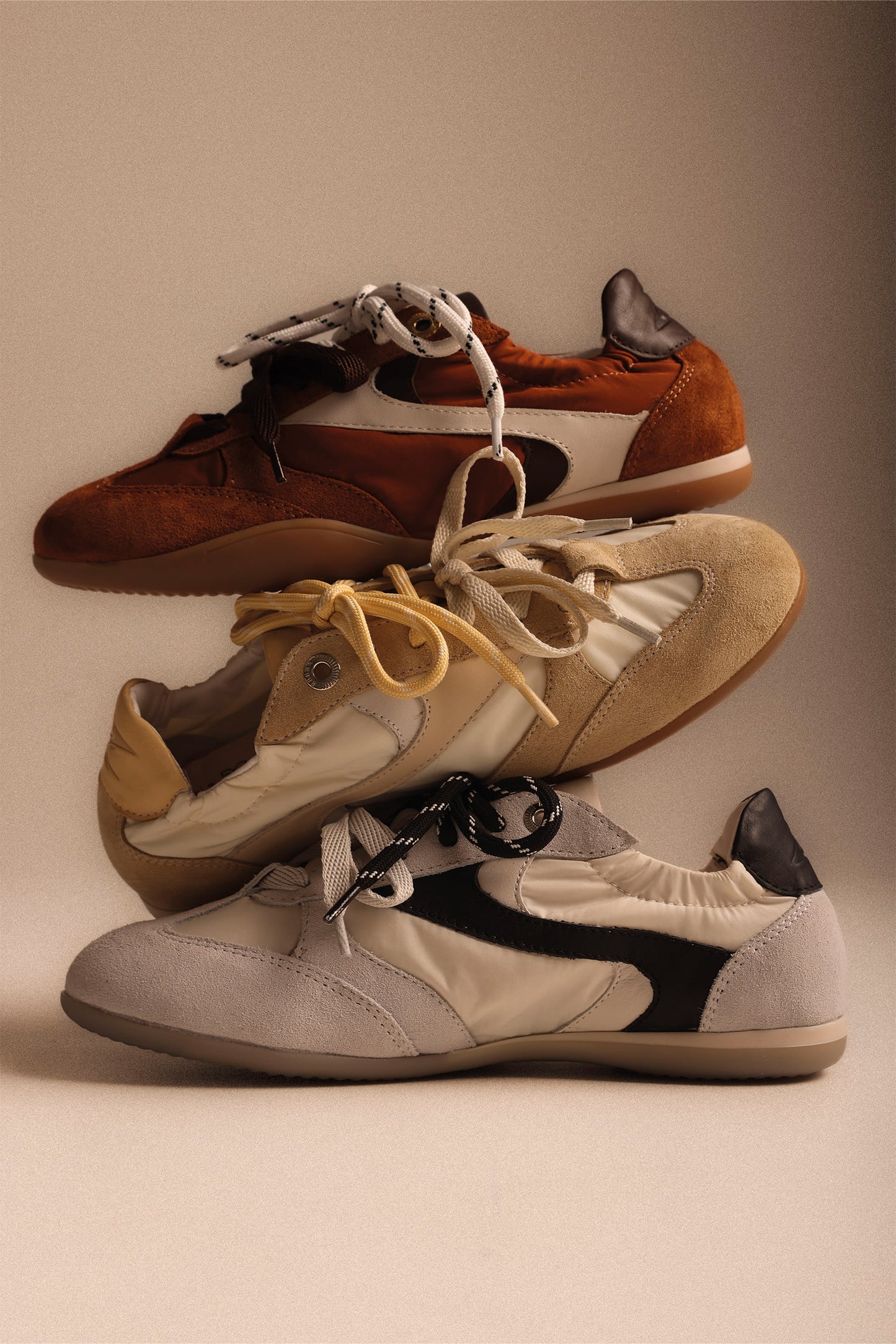 park-err | butter yellow/off white