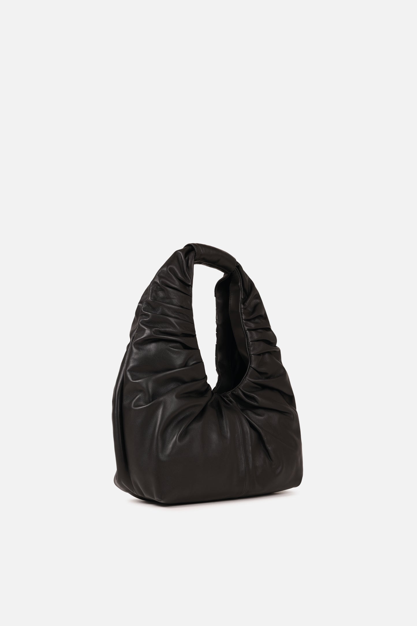 zoe-yy | black