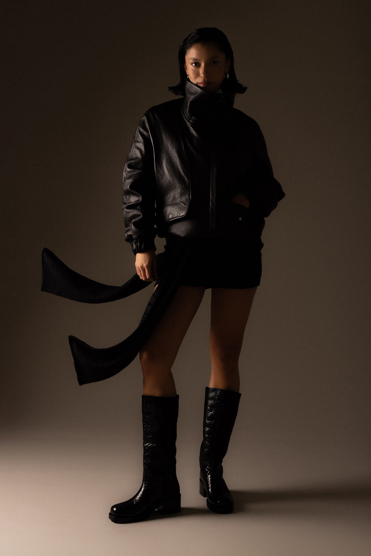 ky-ley | black