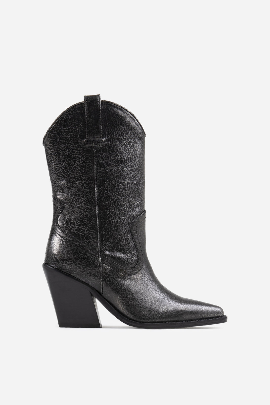 Shop your favourite BRONX shoes in the SALE
