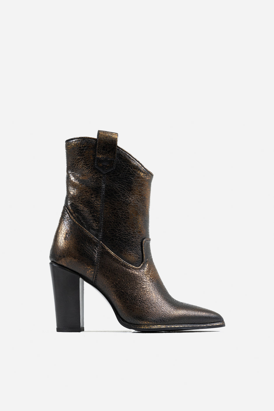 Shop your favourite BRONX shoes in the SALE