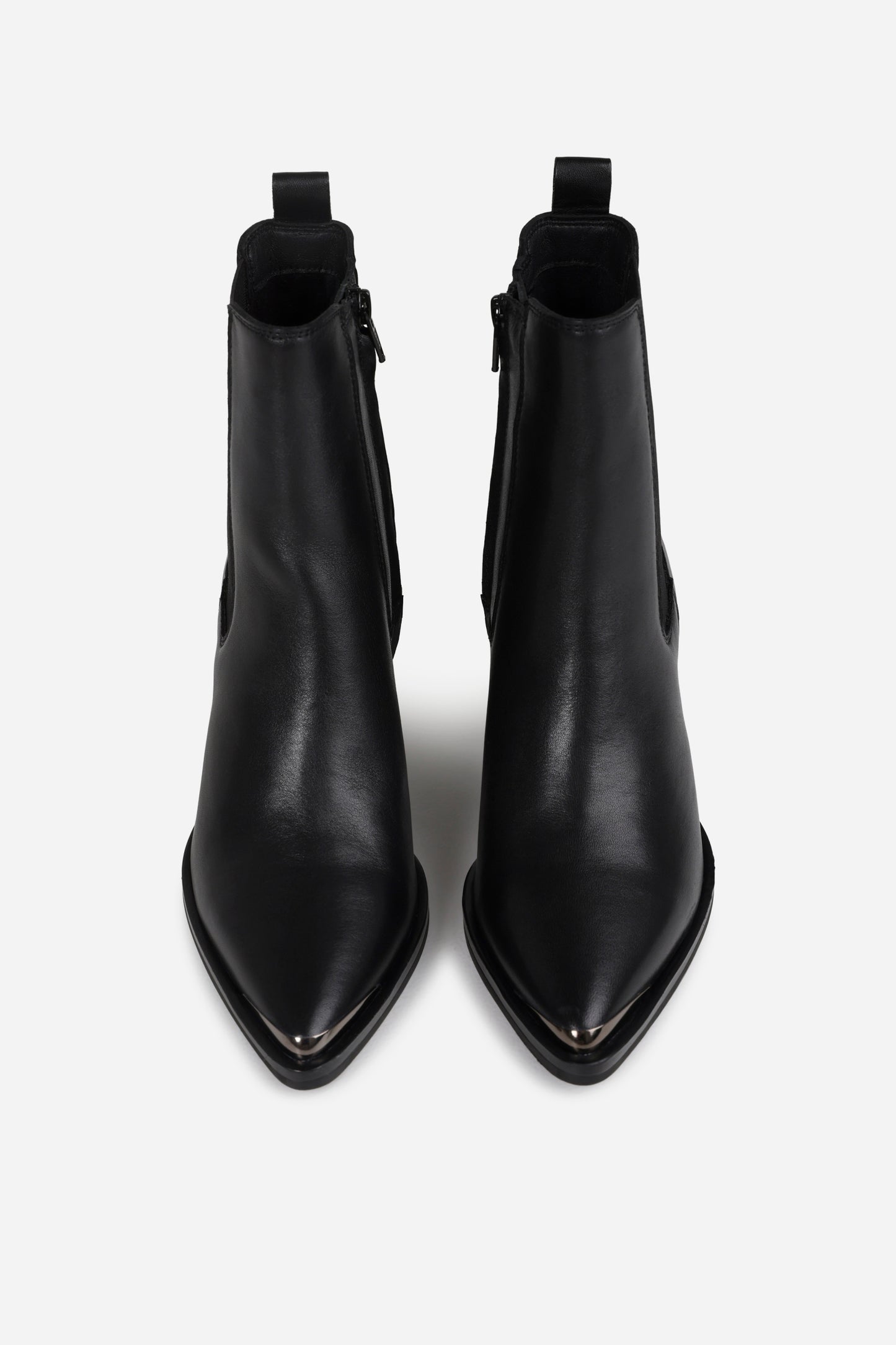 americana-low | black