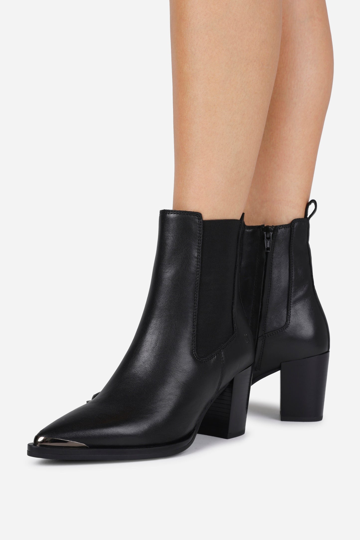 americana-low | black