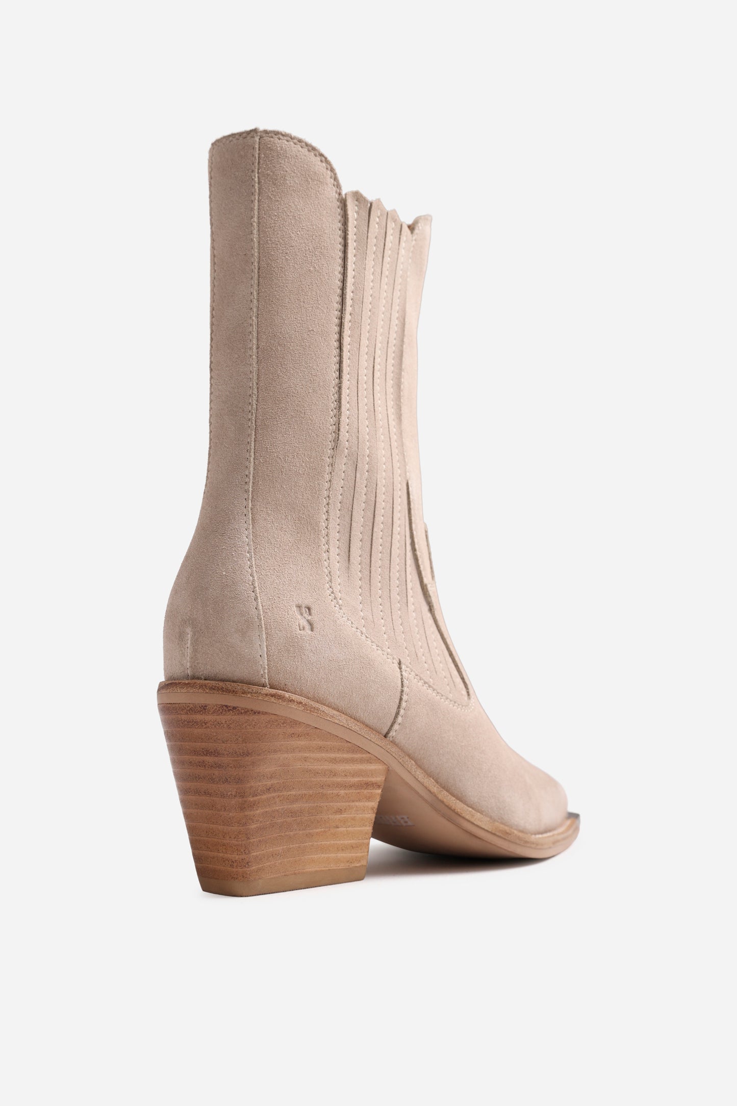 next-low-kole | sand