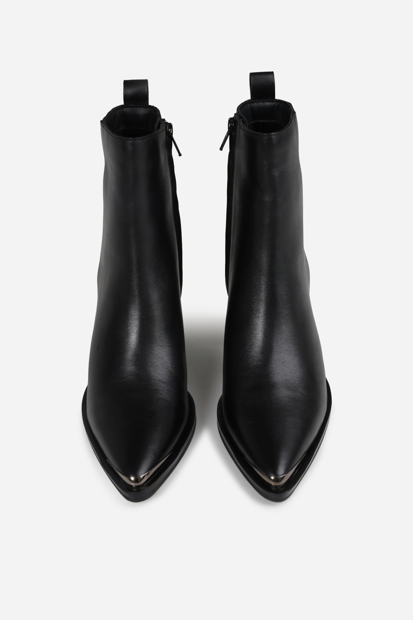 americana-low | black