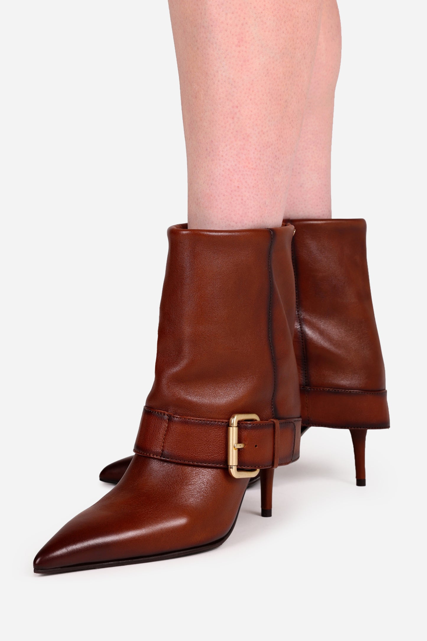 aly-cia | cognac