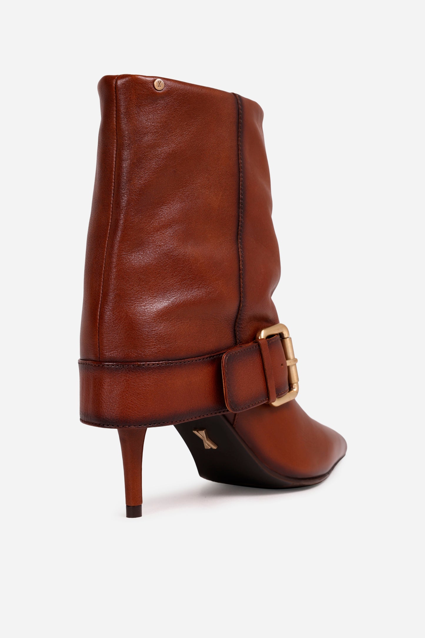aly-cia | cognac