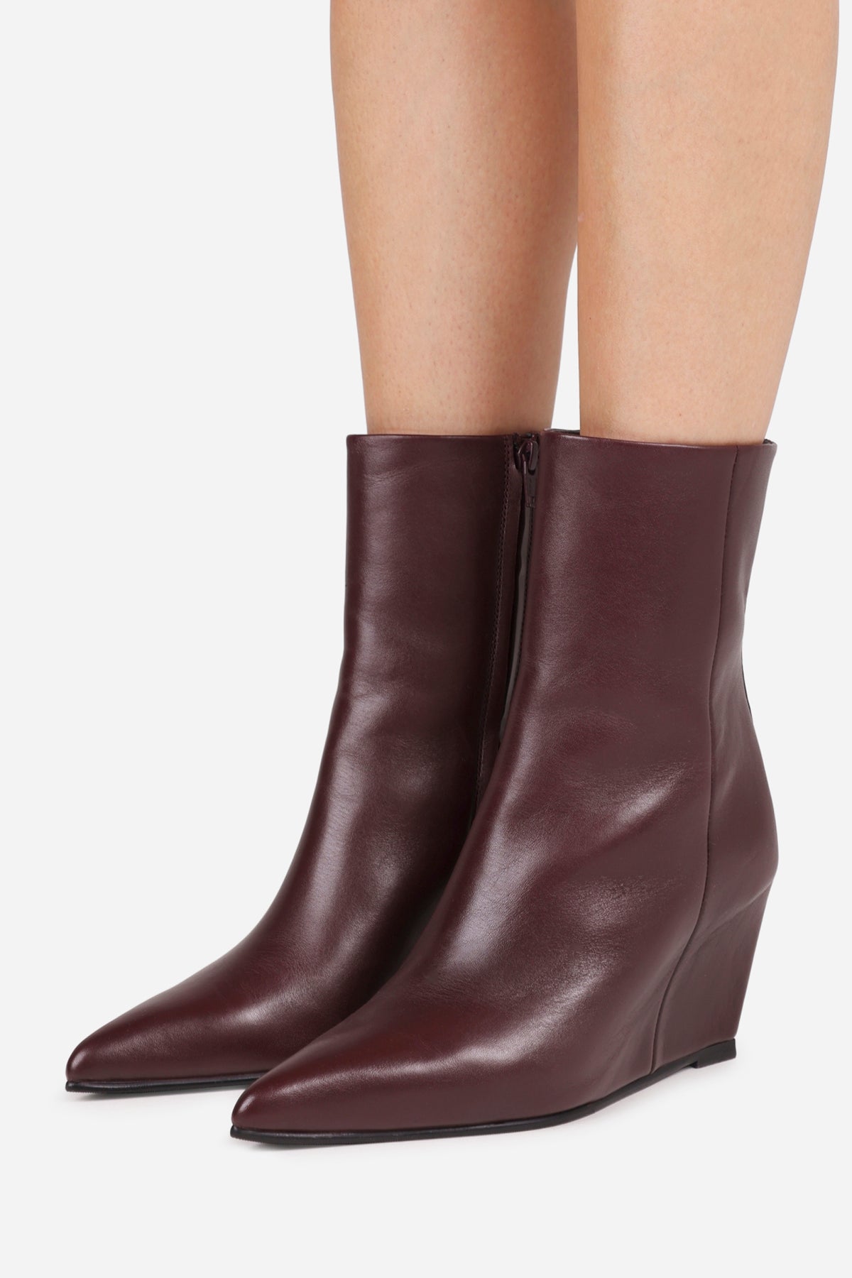 selin-a | deep bordeaux