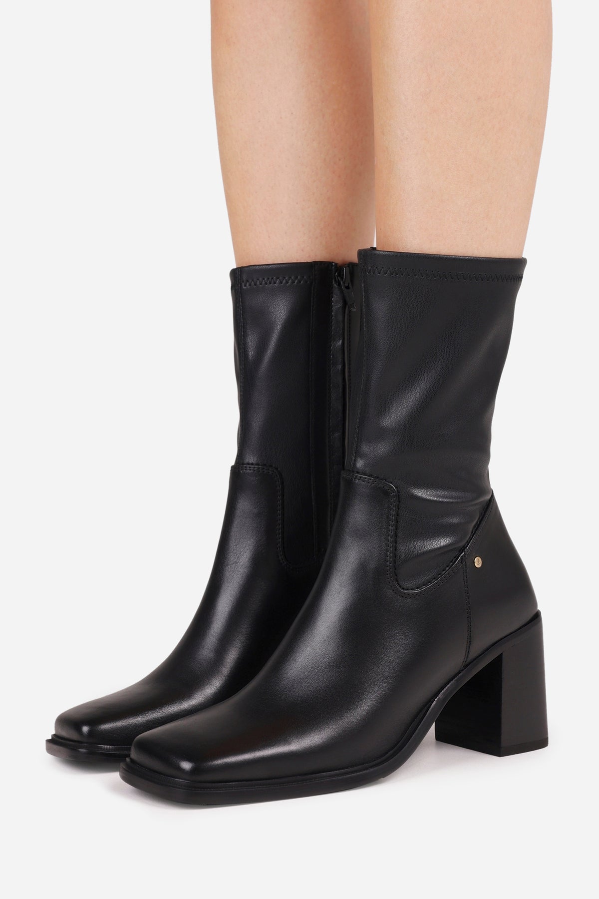 new-corfu | black