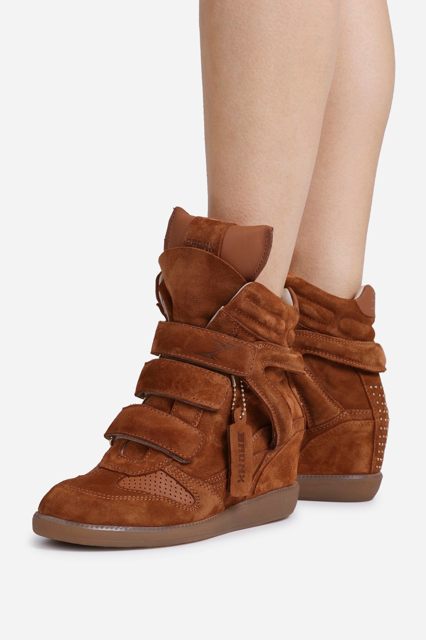 jae-yy | caramel/gum