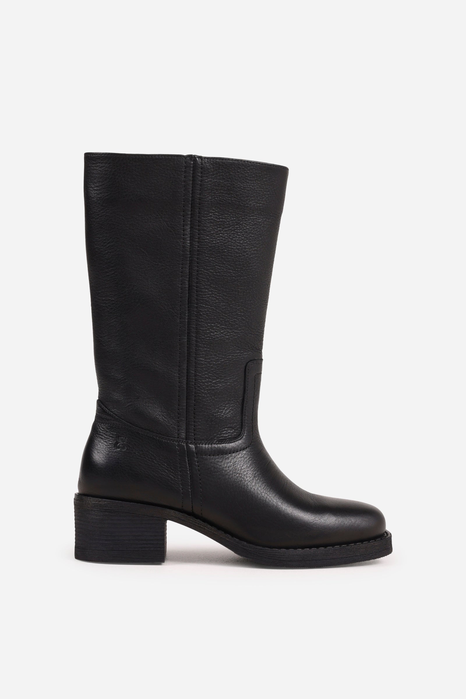 AUTUMN WINTER '26 – BRONX