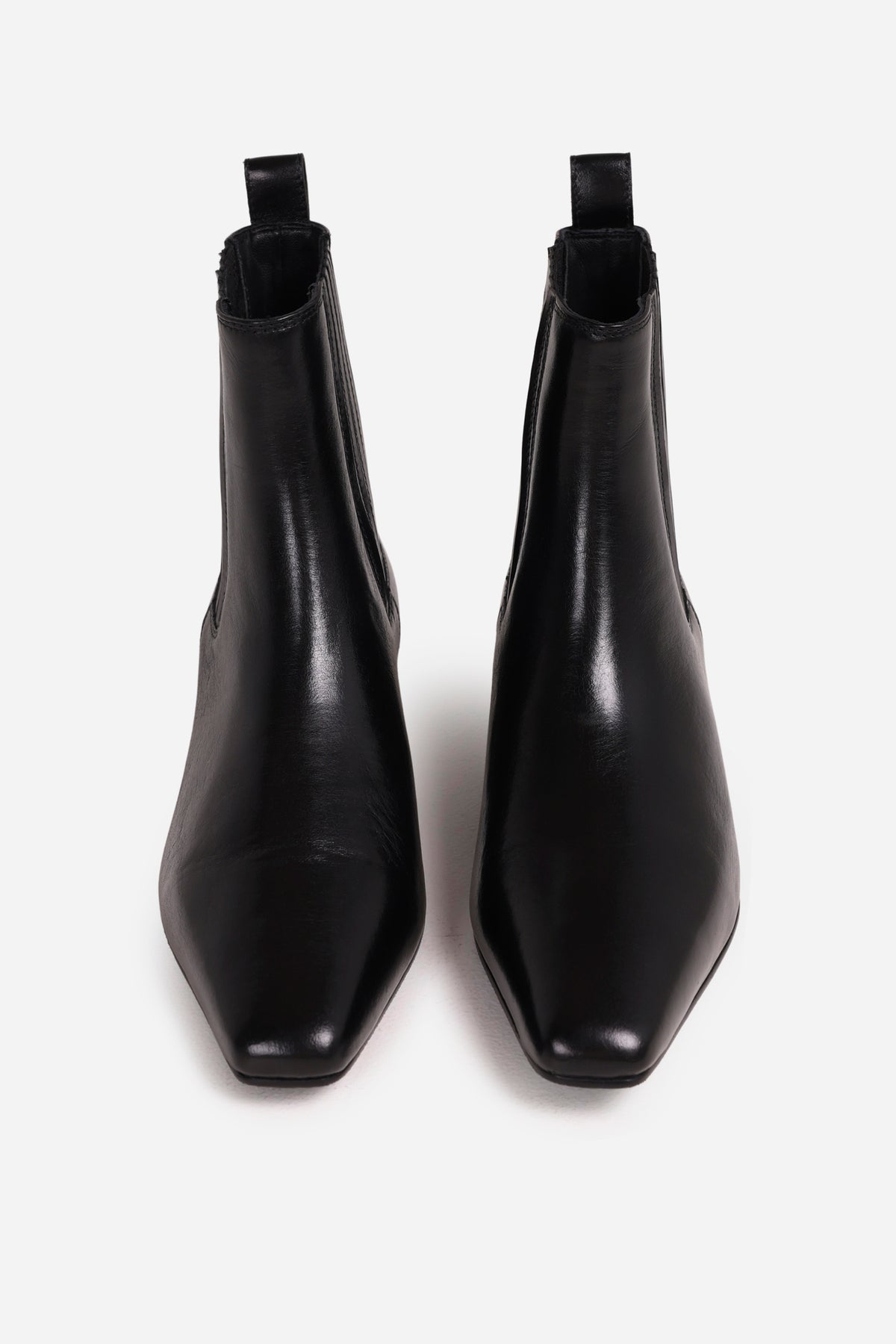 vienn-a | black