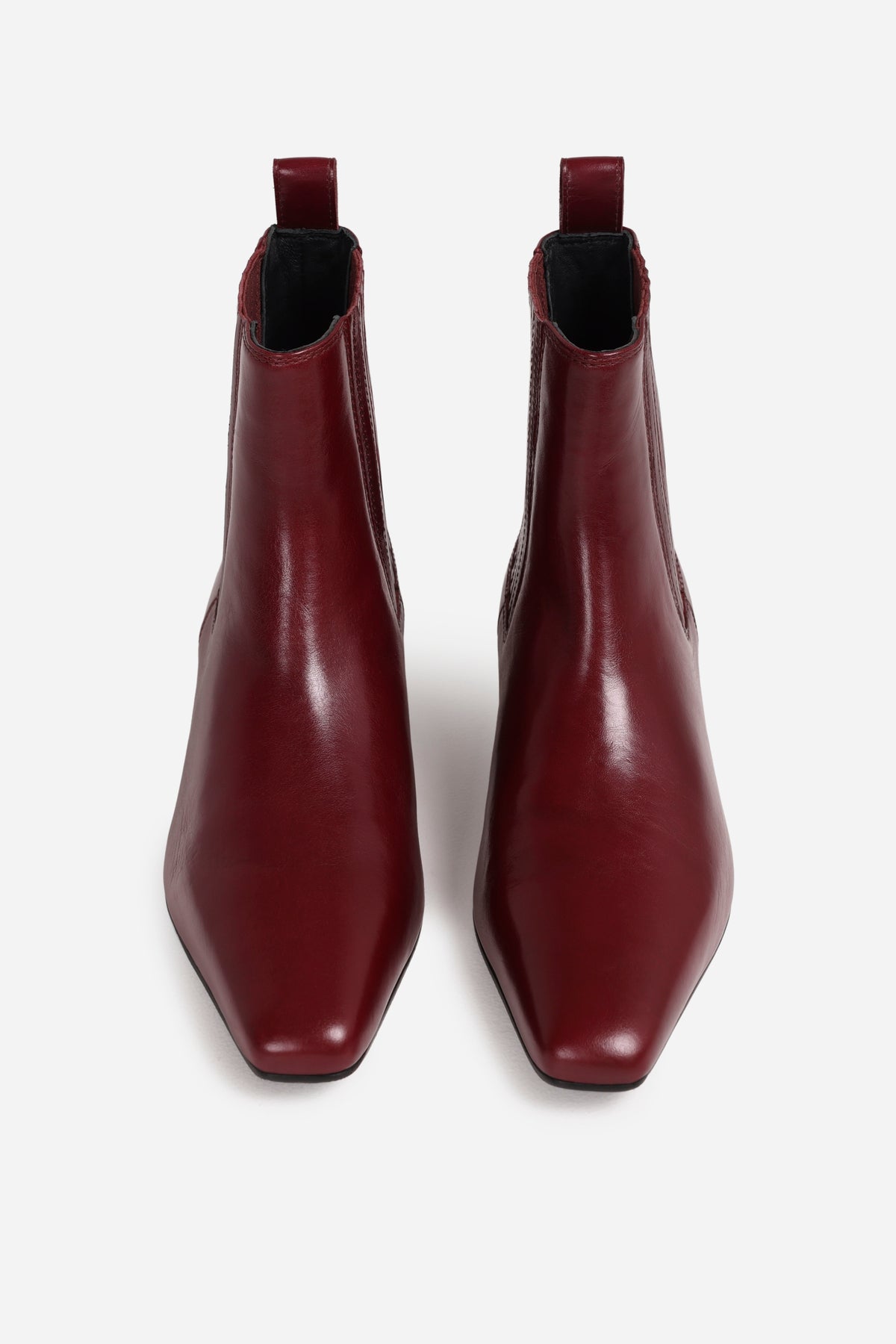 vienn-a | deep bordeaux