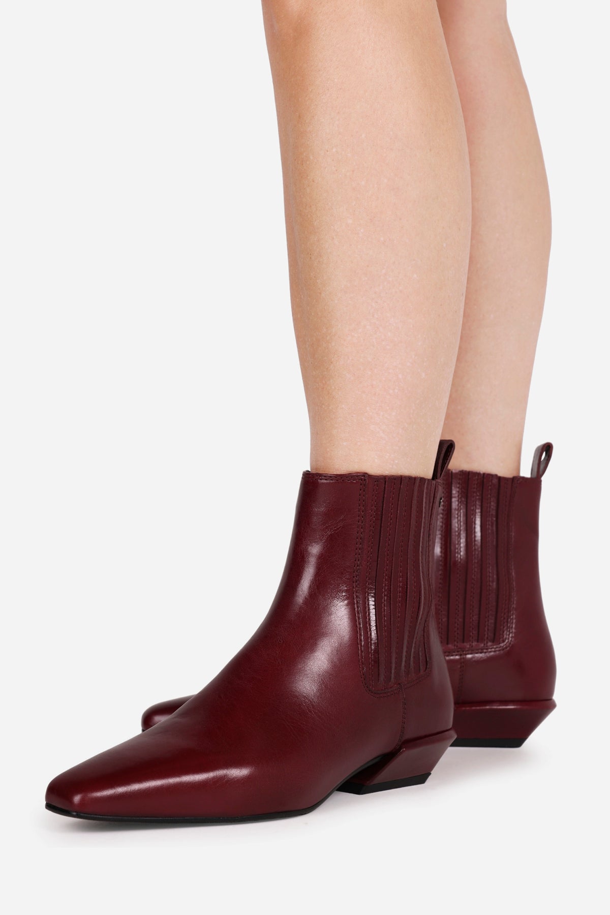 vienn-a | deep bordeaux