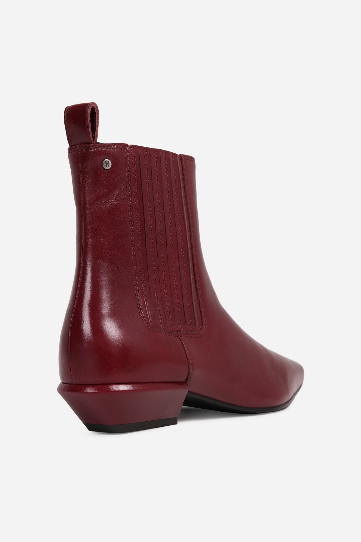 vienn-a | deep bordeaux