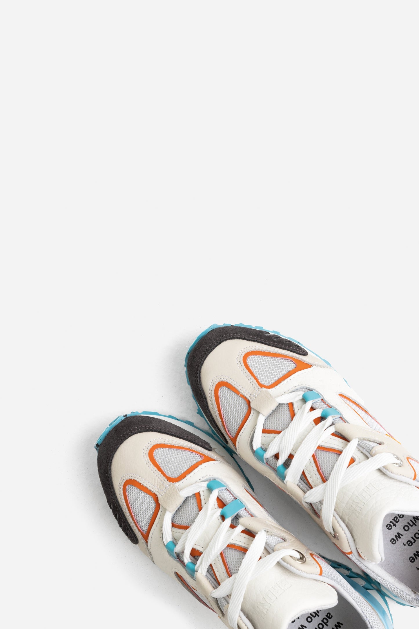Sneaker Ha-cker | asphalt/oatmilk/turquoise
