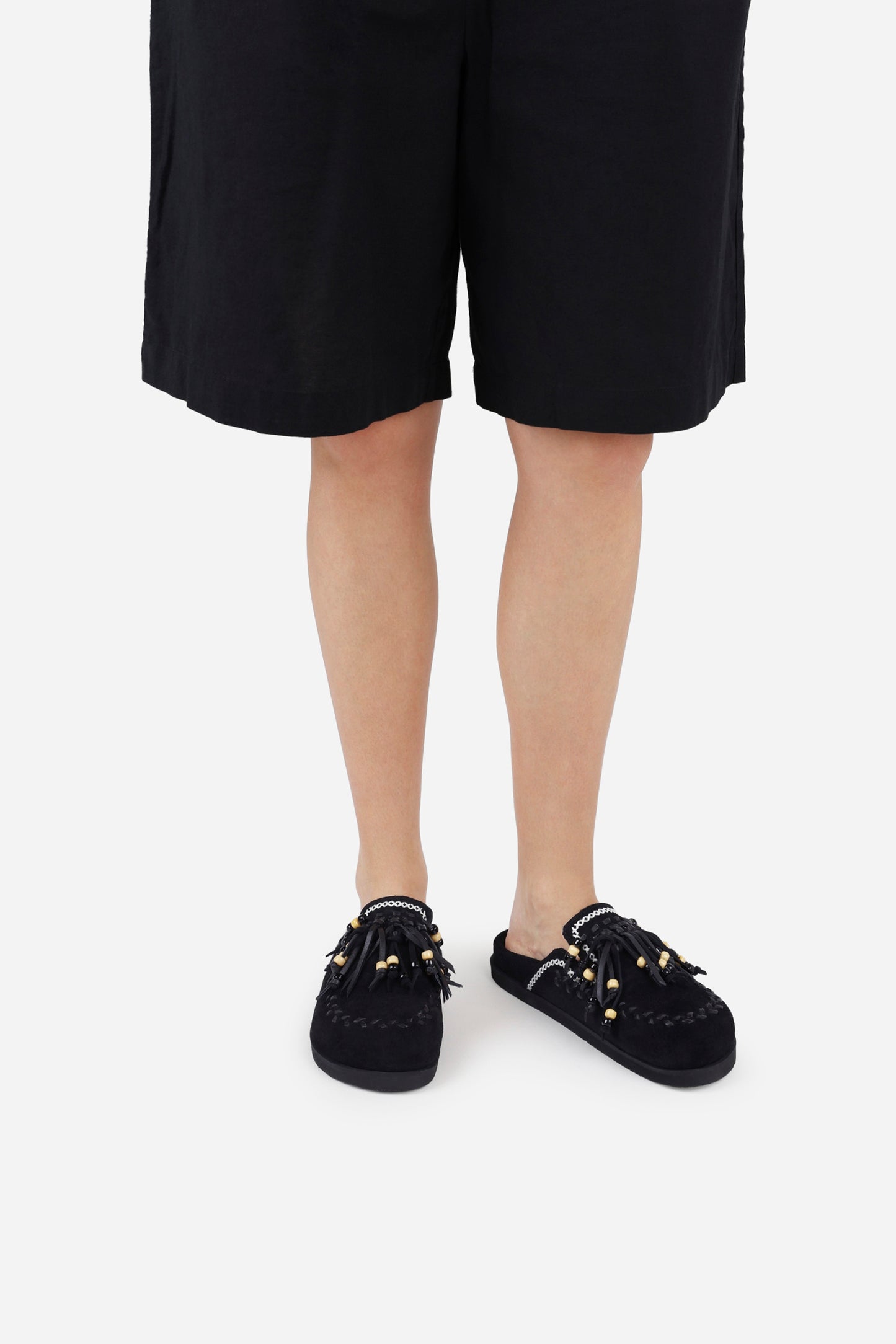 bo-nnie | black/oatmilk