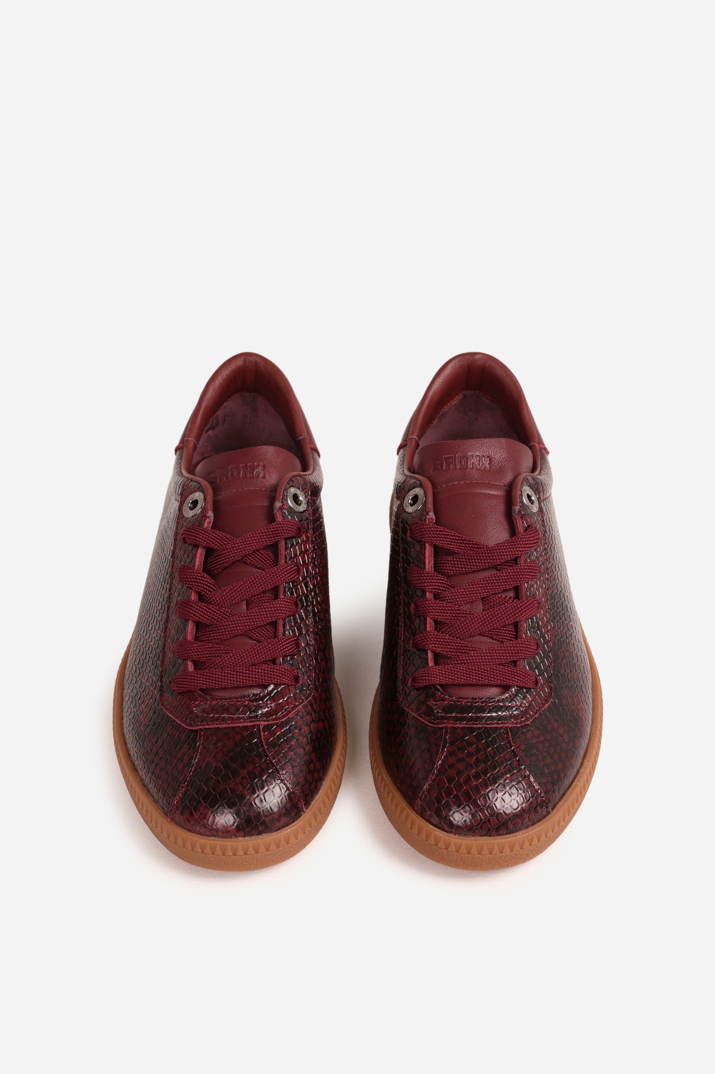 bob-bie | deep bordeaux