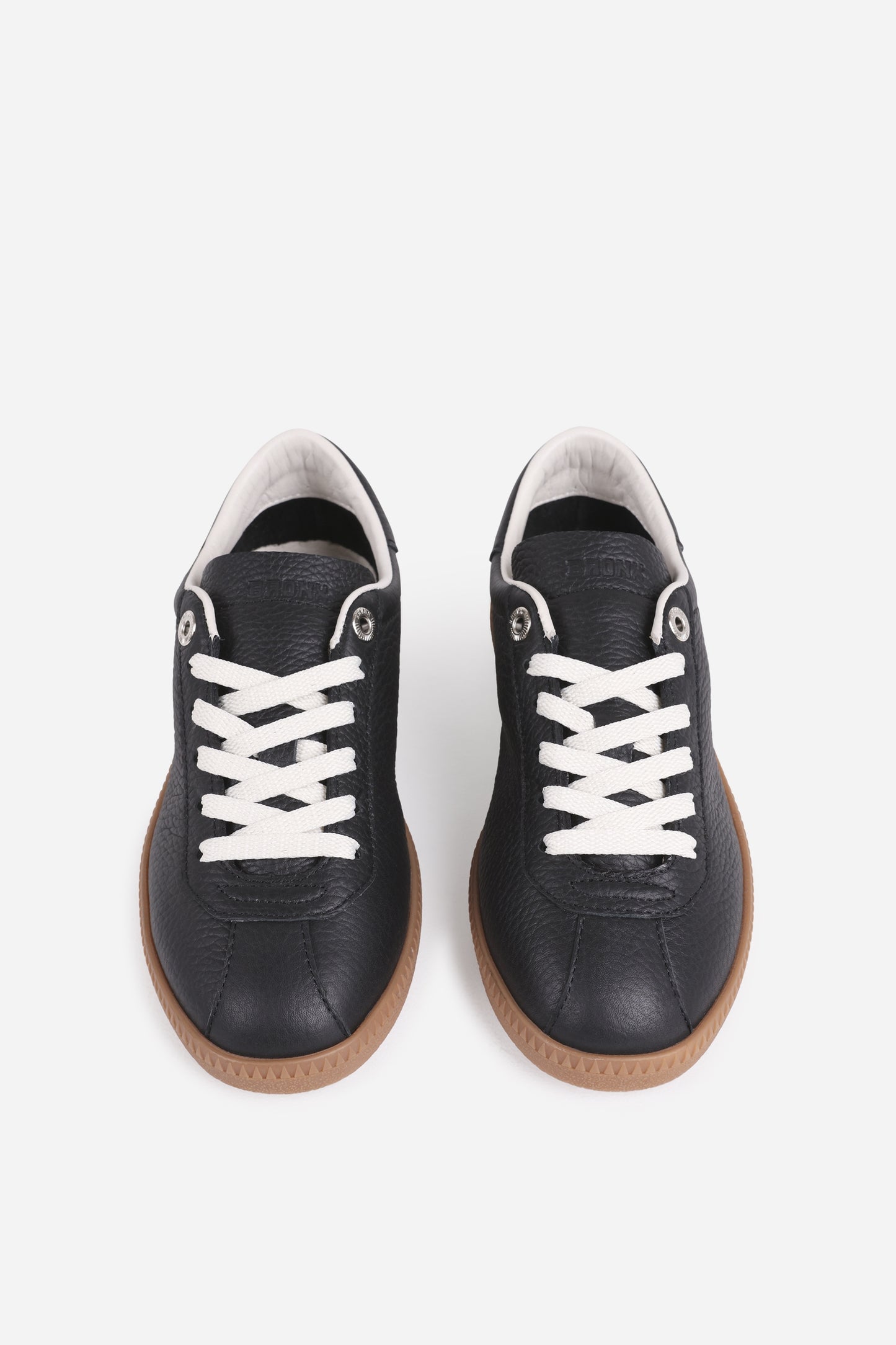 bob-bie | black/gum