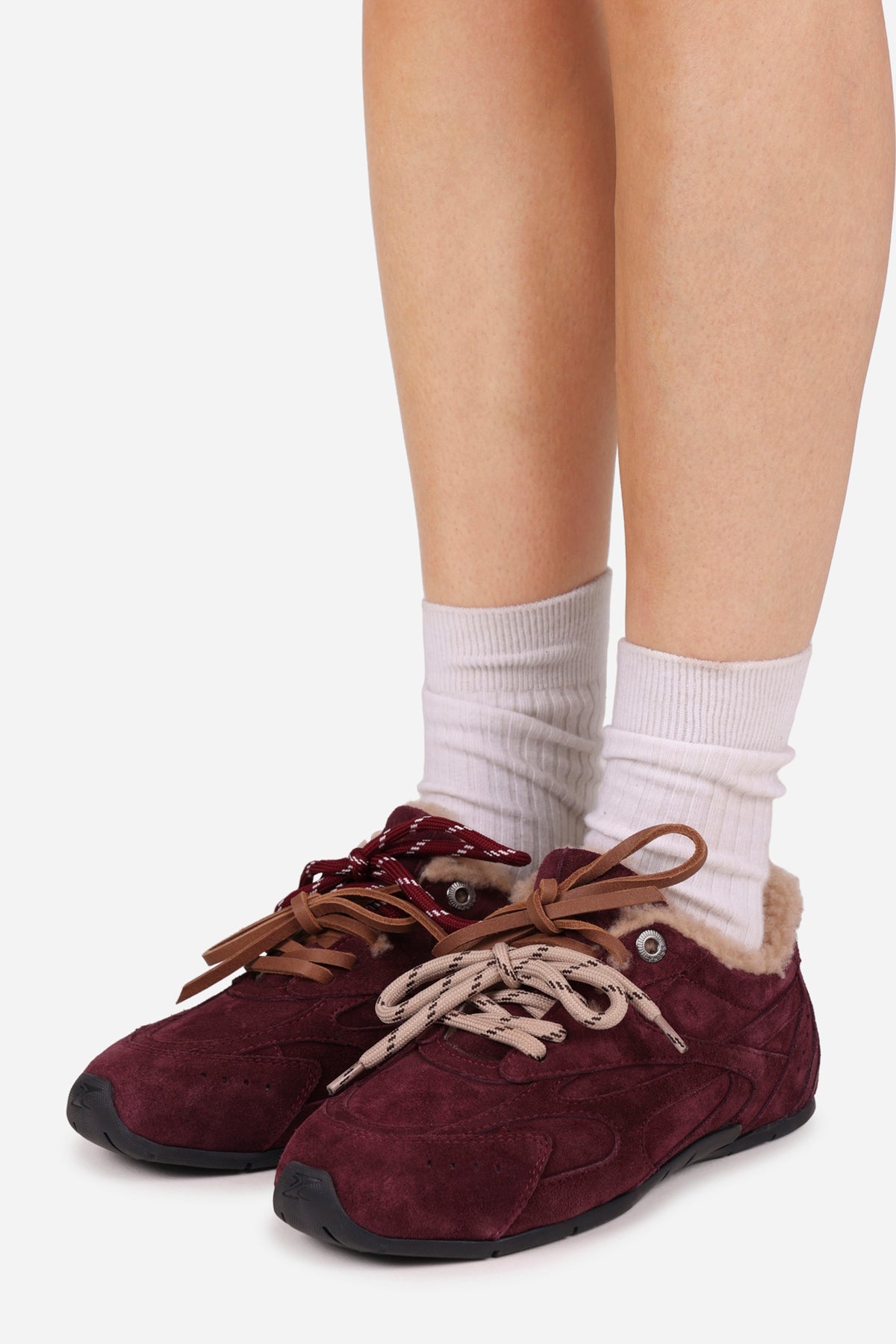 myr-aa | deep bordeaux