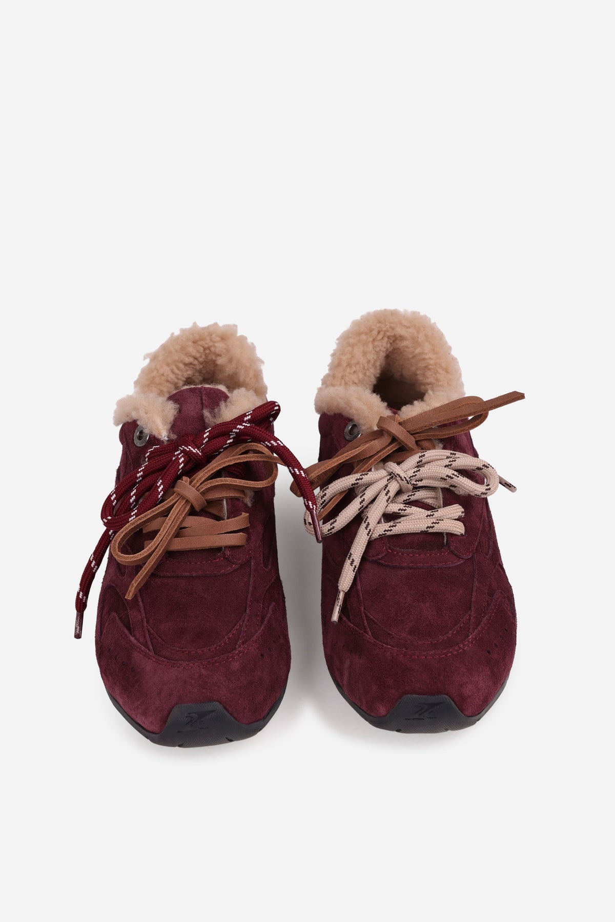 myr-aa | deep bordeaux