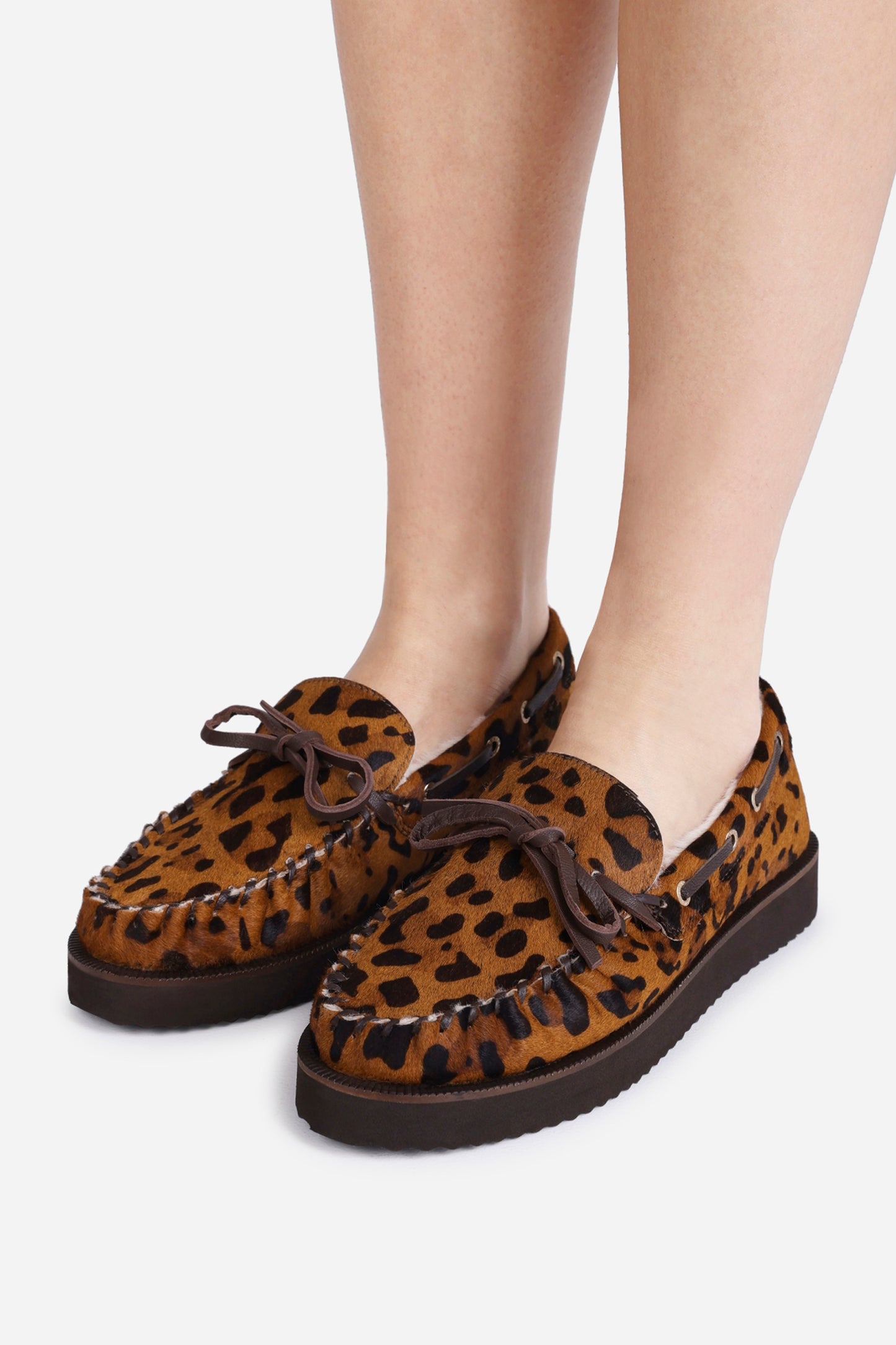 fenn-ix | coffee bean/oatmilk/black