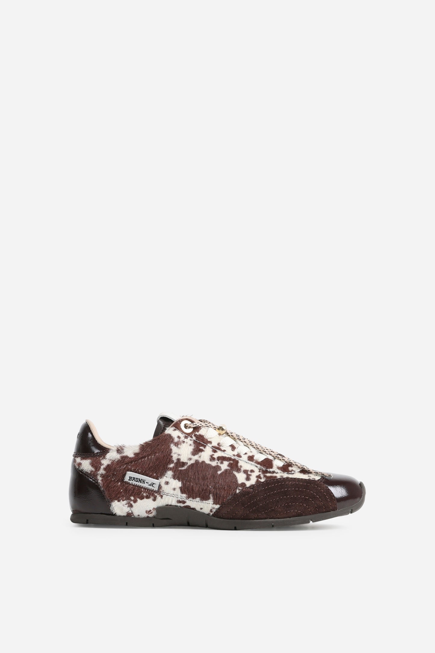 myr-aa | coffee bean/off white
