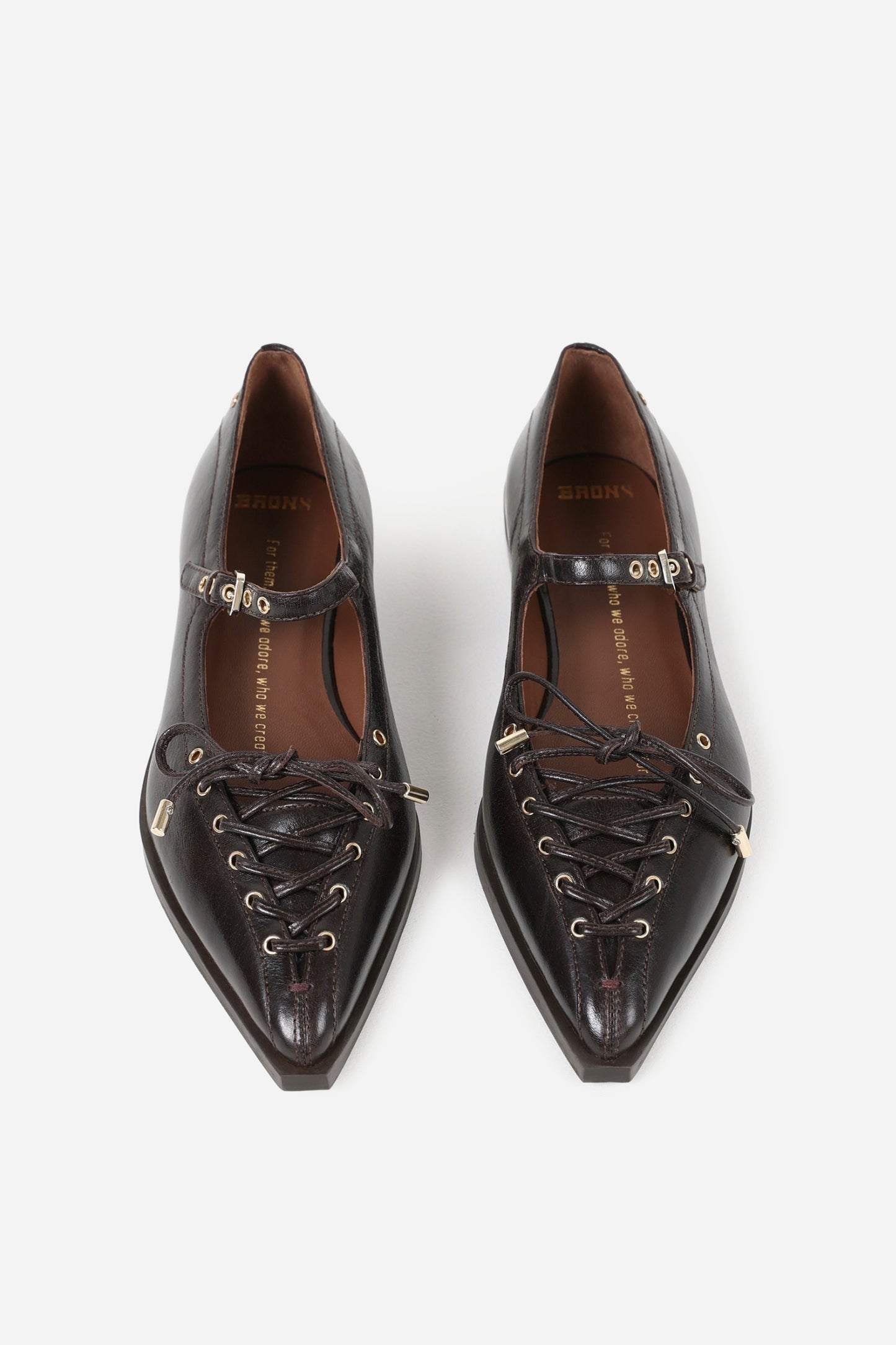 laur-ynn | coffee bean