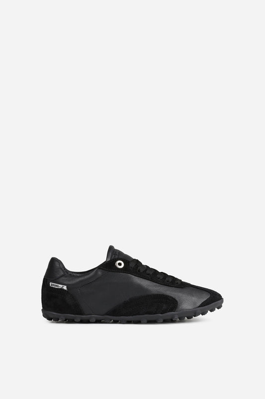 gravit-yy | black