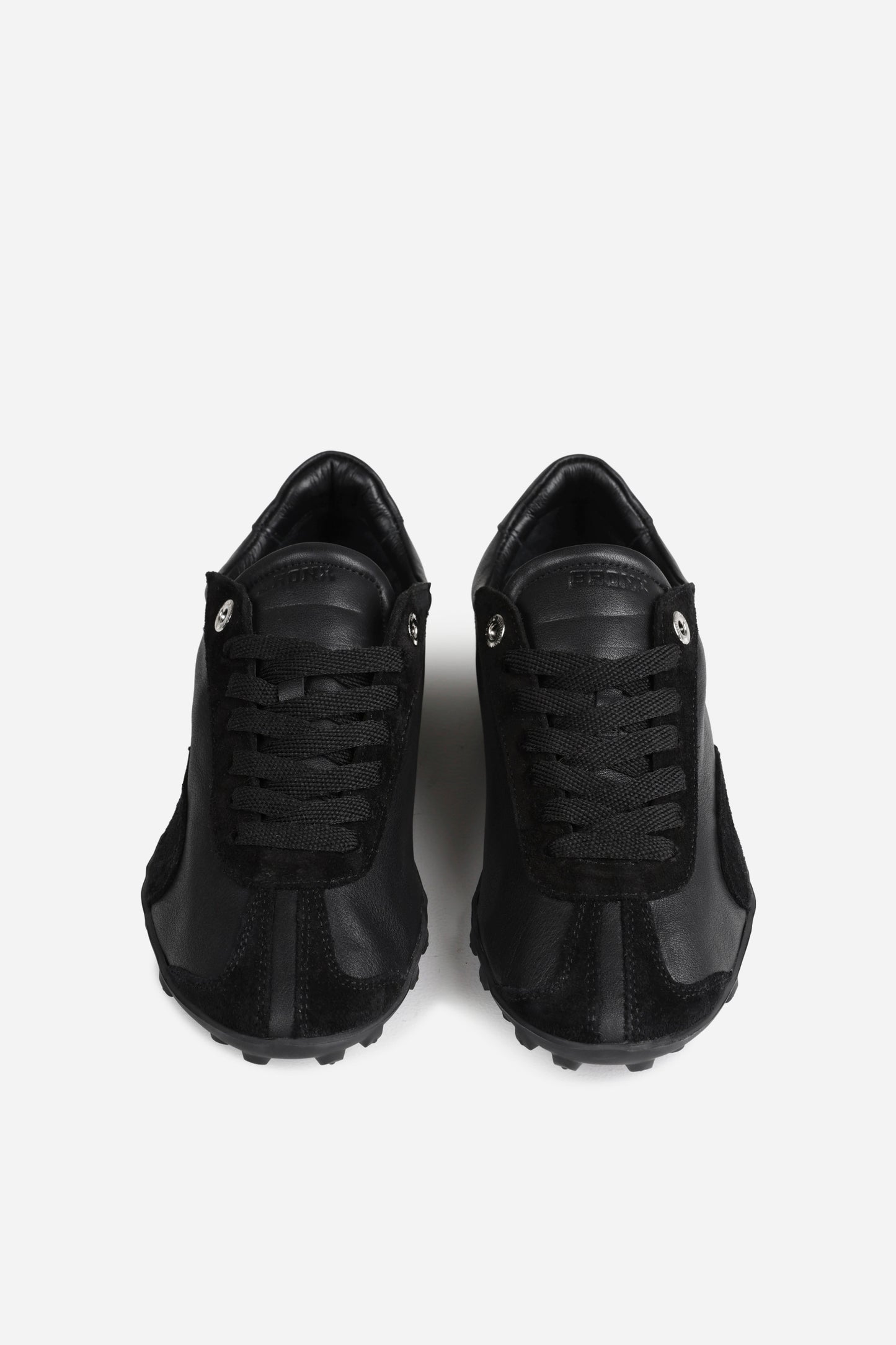 gravit-yy | black