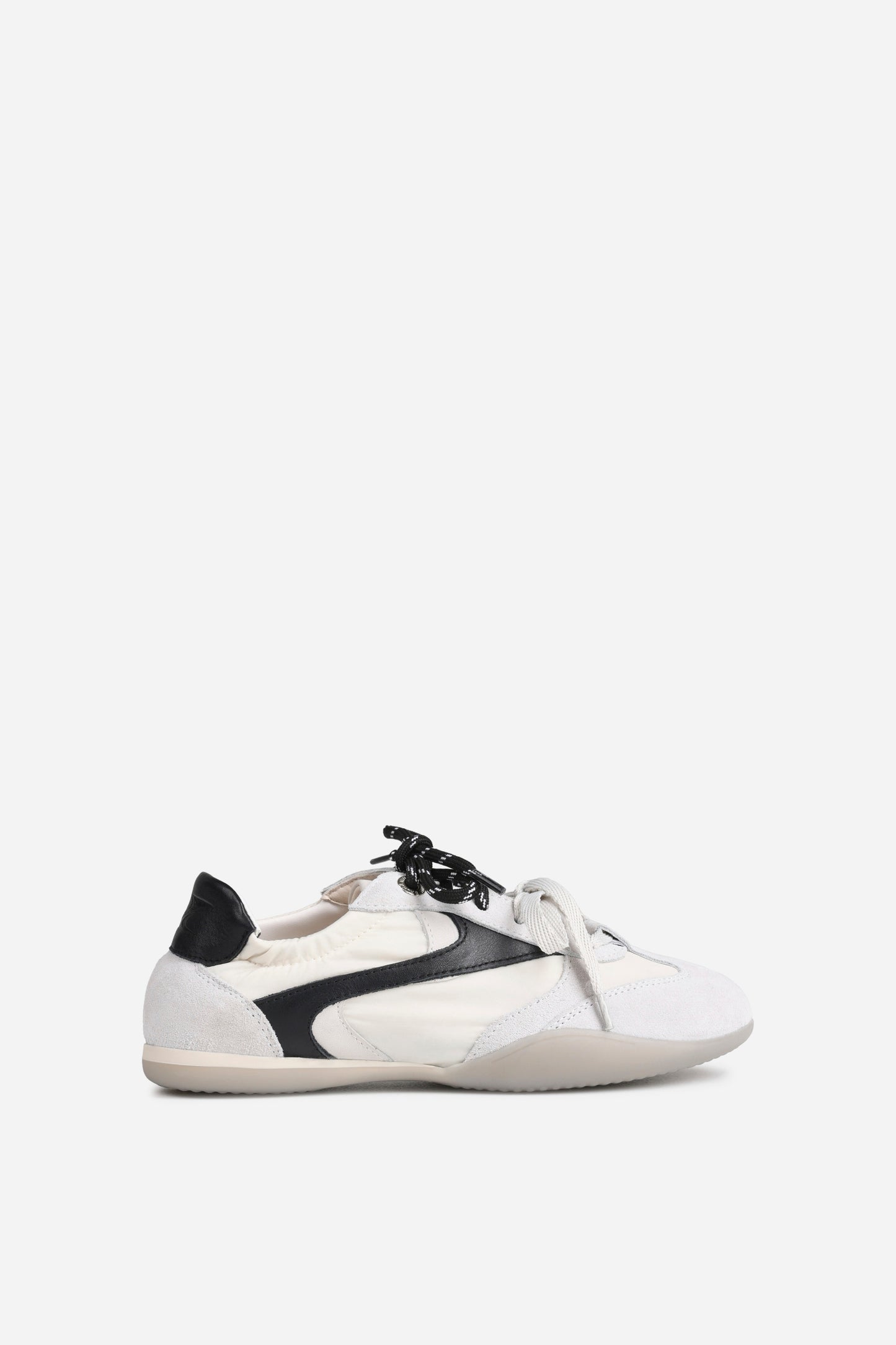 park-err | off white/black