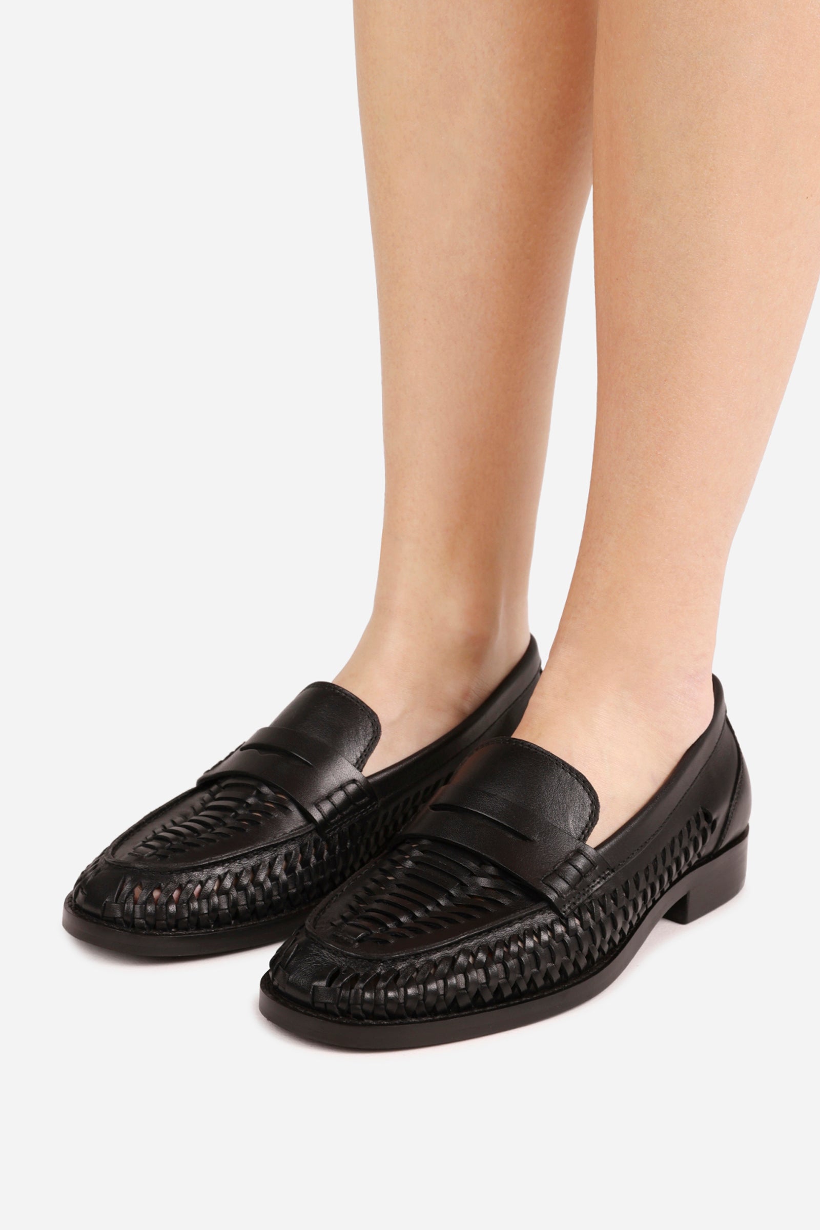 zur-ii | black – BRONX
