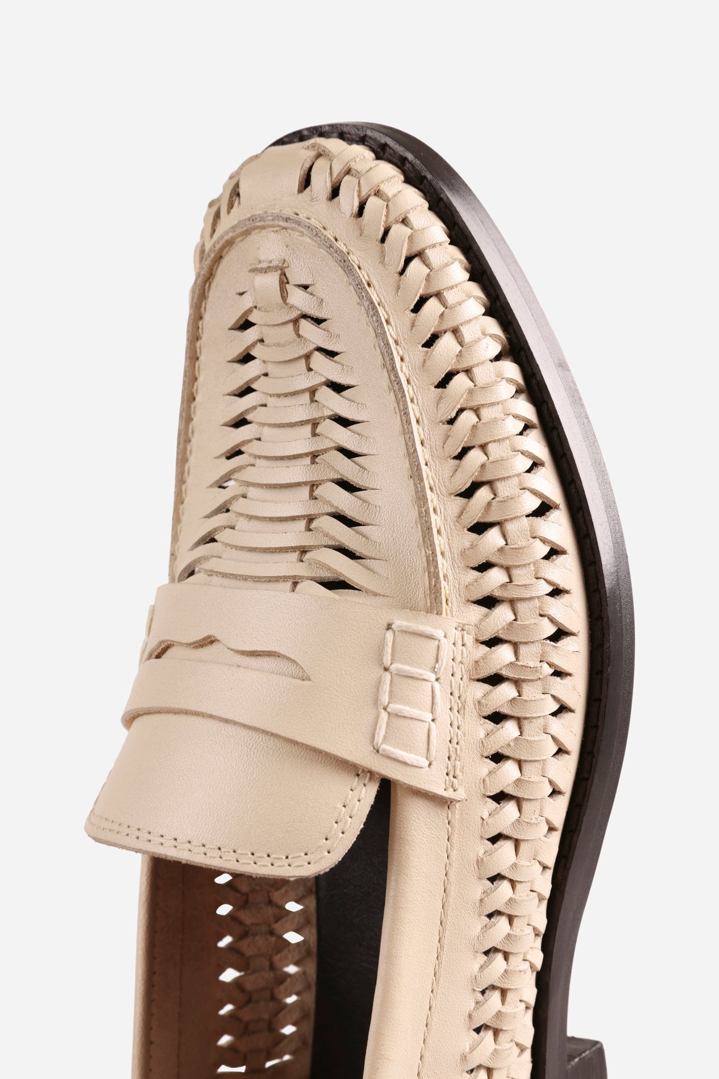 zur-ii | off white/black