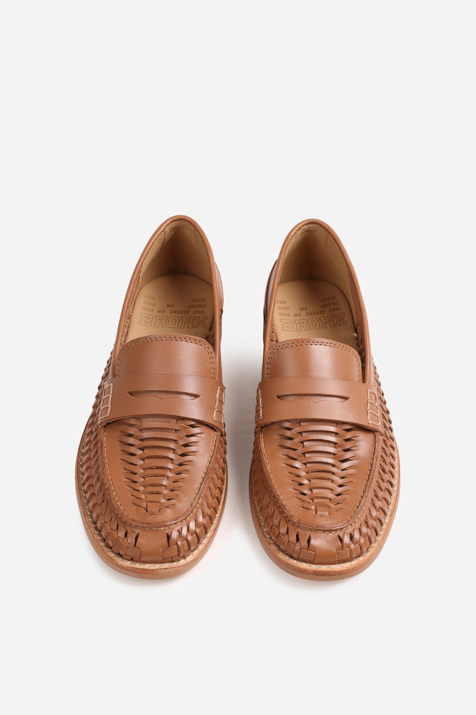 zur-ii | mocha mousse – BRONX
