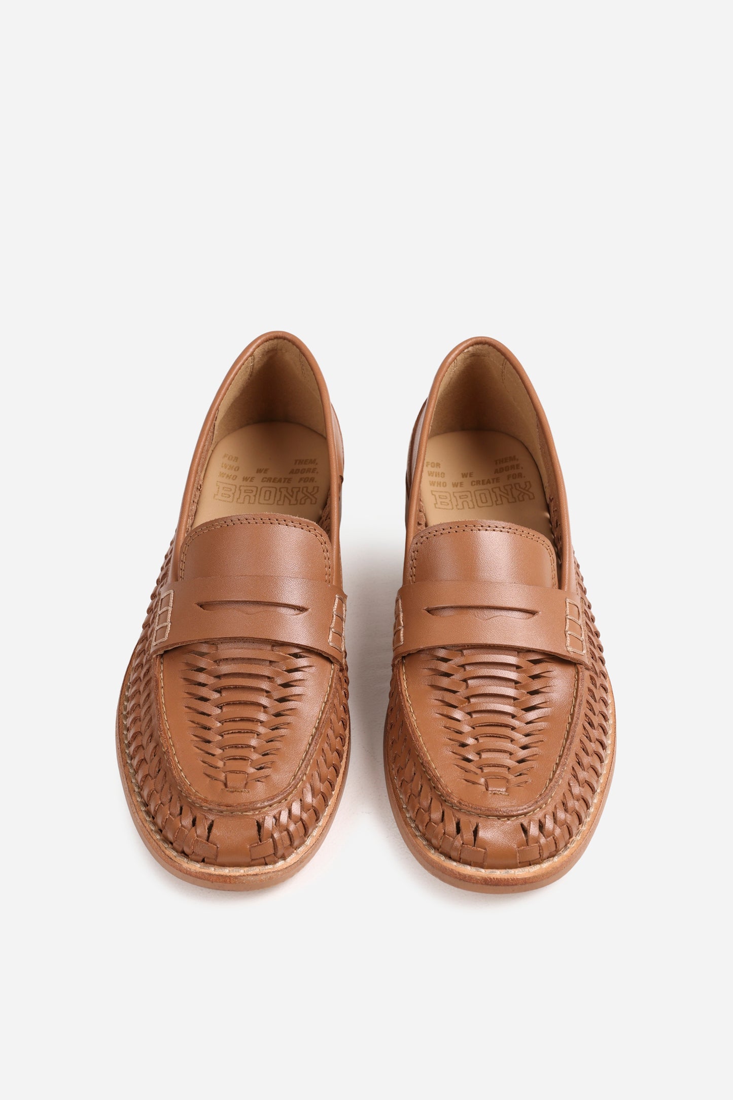 zur-ii | mocha mousse