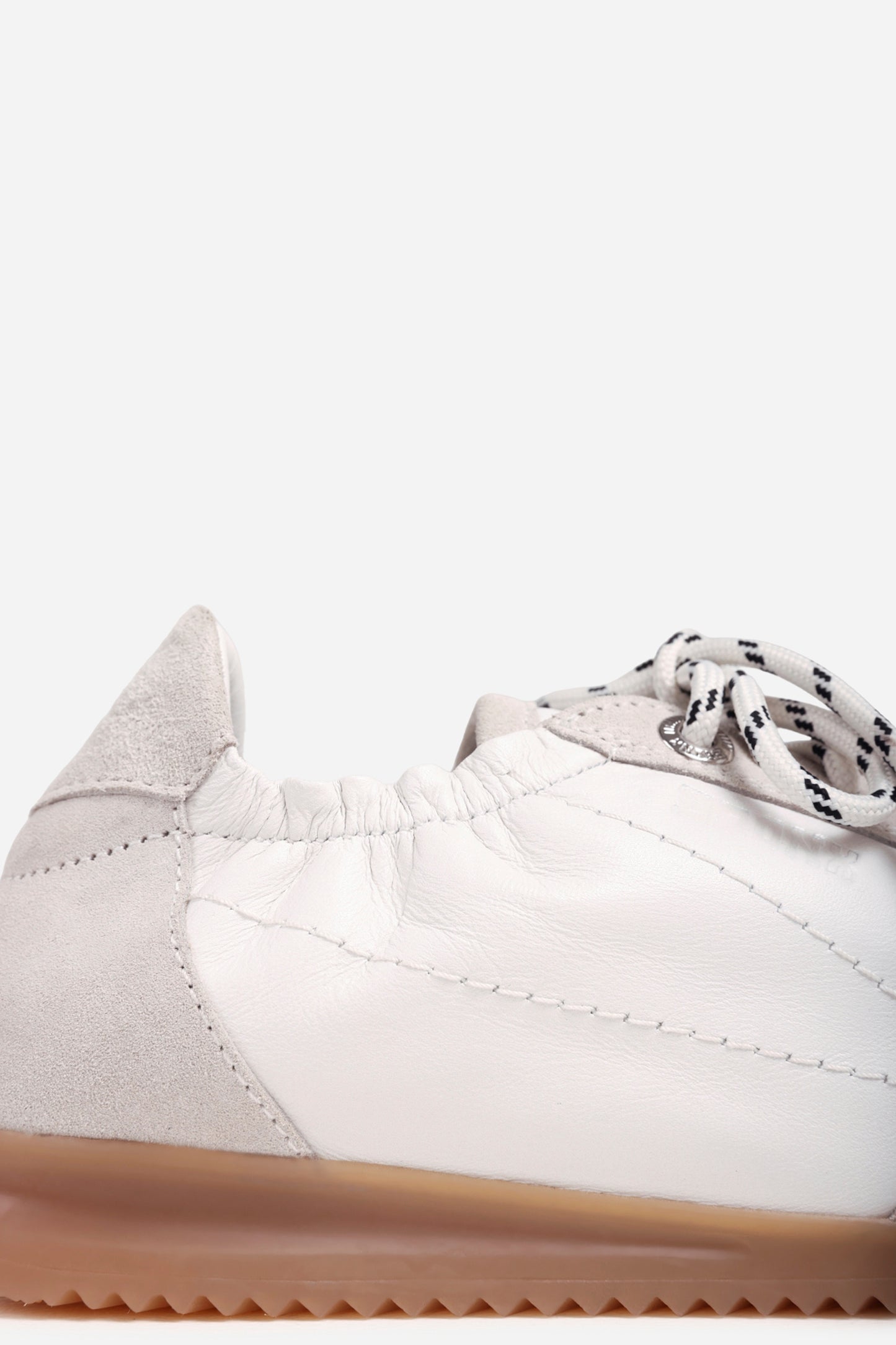 Cli-oo | off white/gum