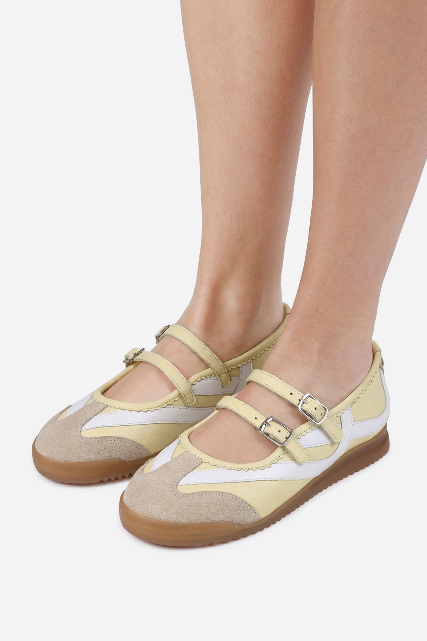 cli-oo | butter yellow/off white