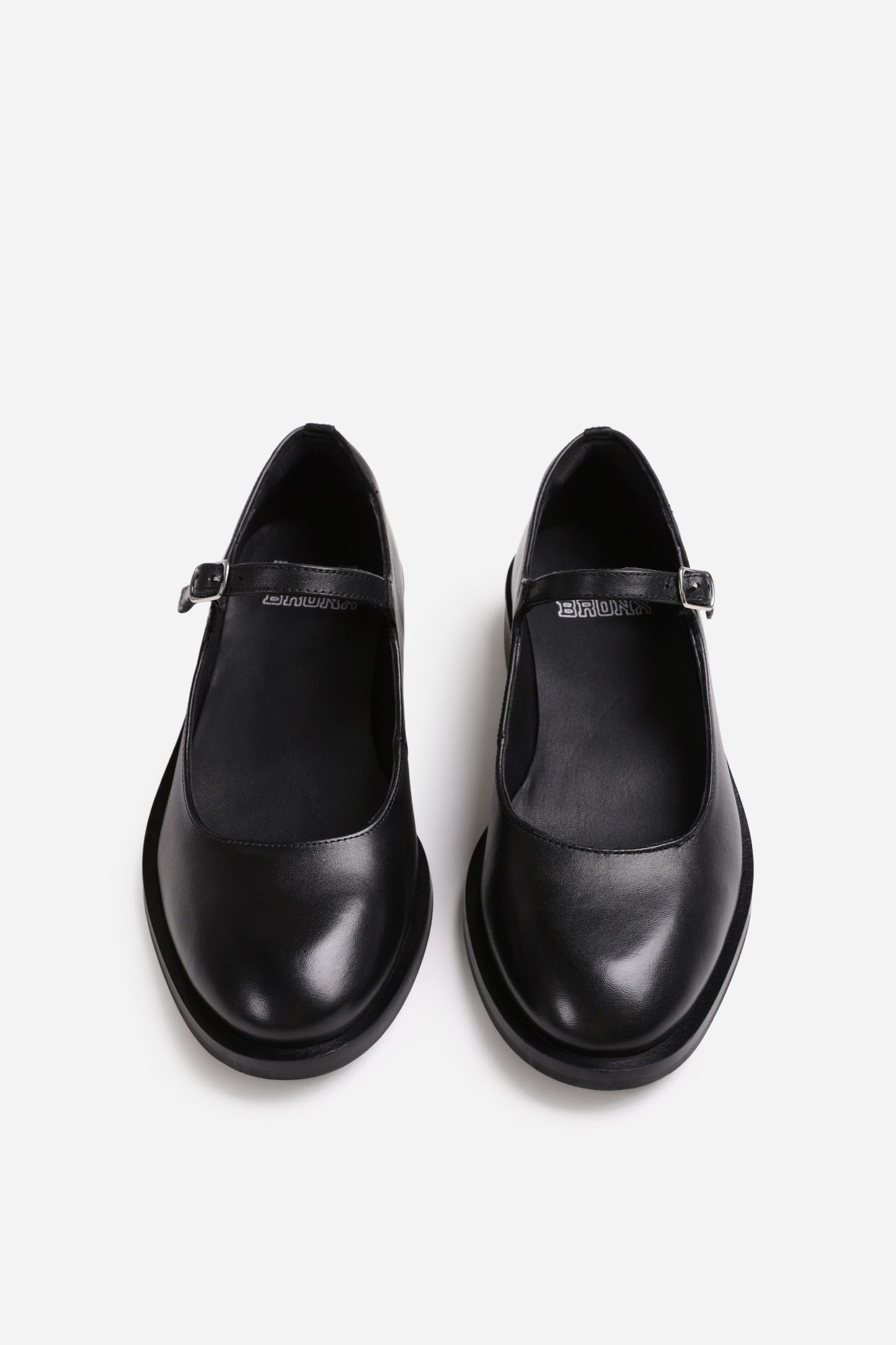 next-wagon | black