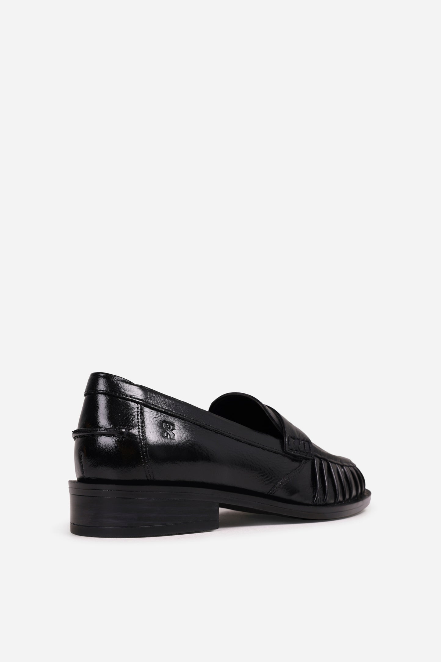 next-wagon | black