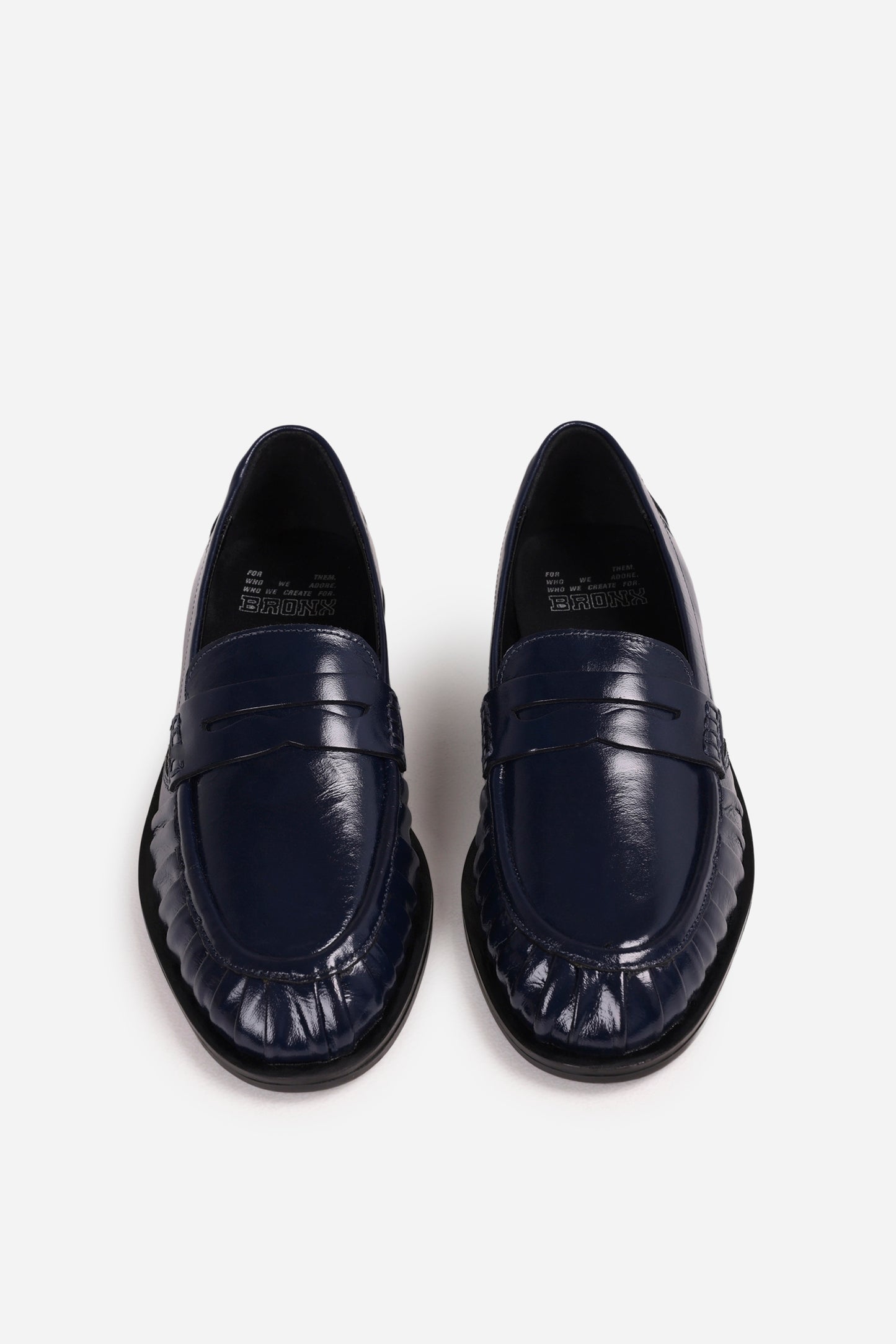 next-wagon | midnight blue