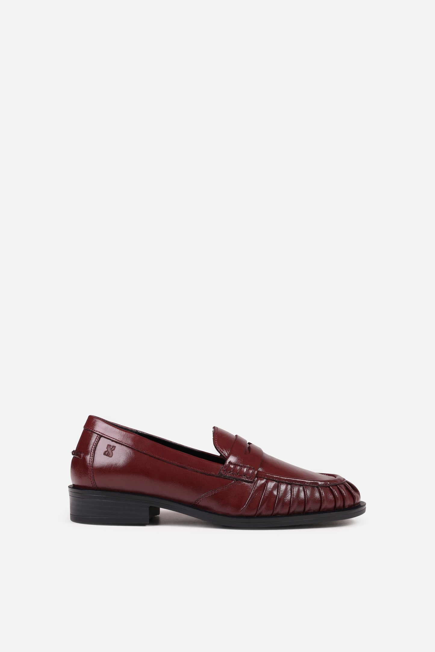 next-wagon | deep bordeaux