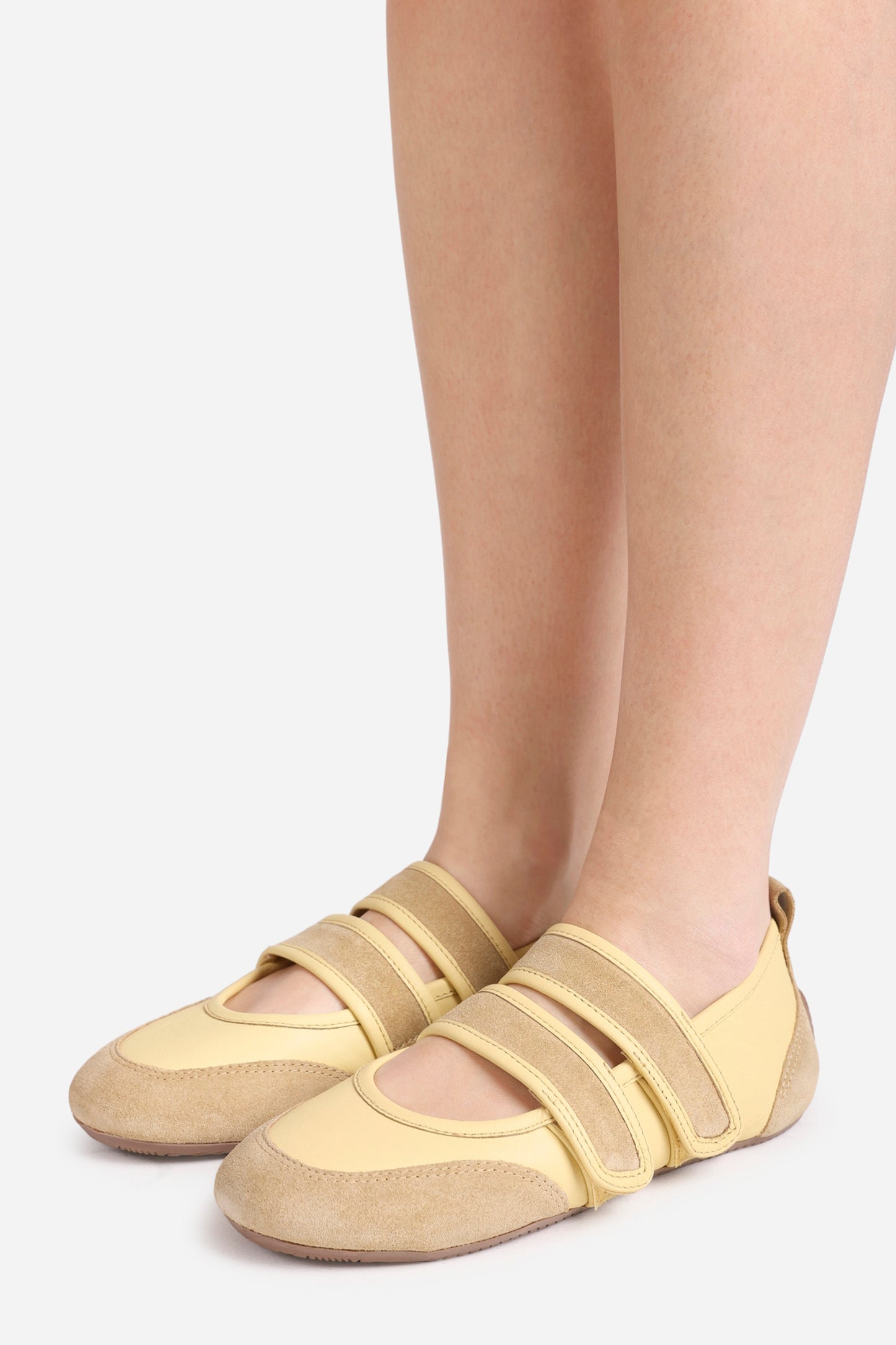 zenday-a | butter yellow