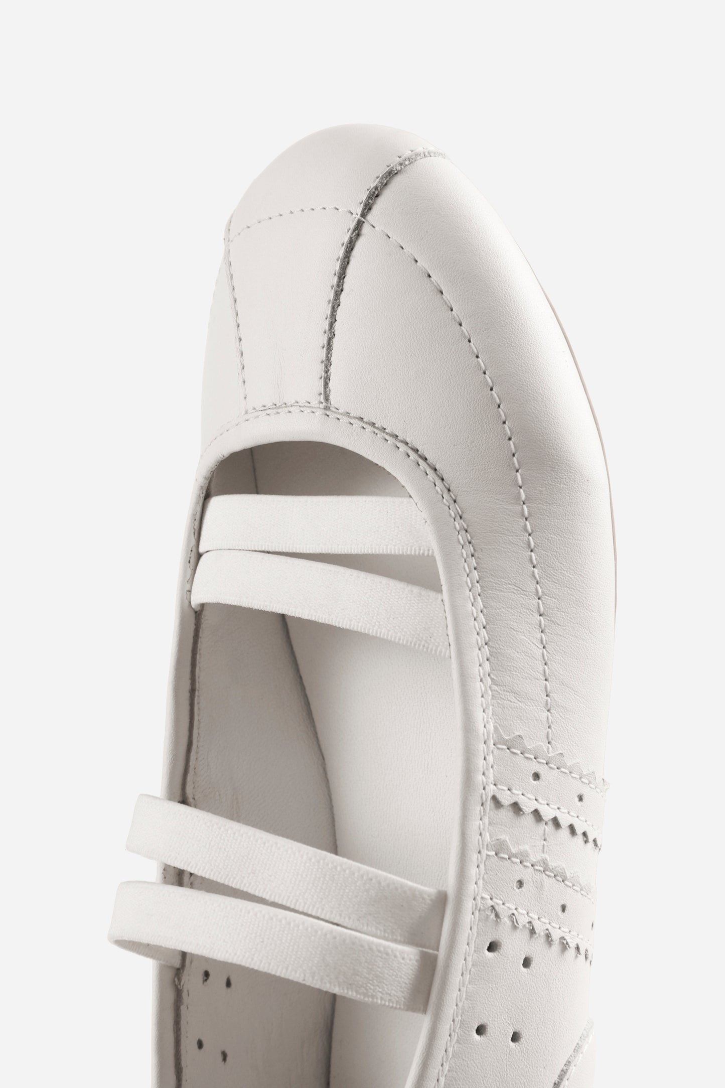 zenday-a | off white