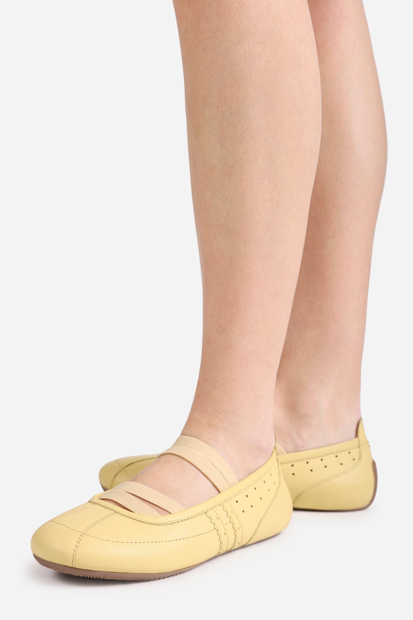 zenday-a | butter yellow