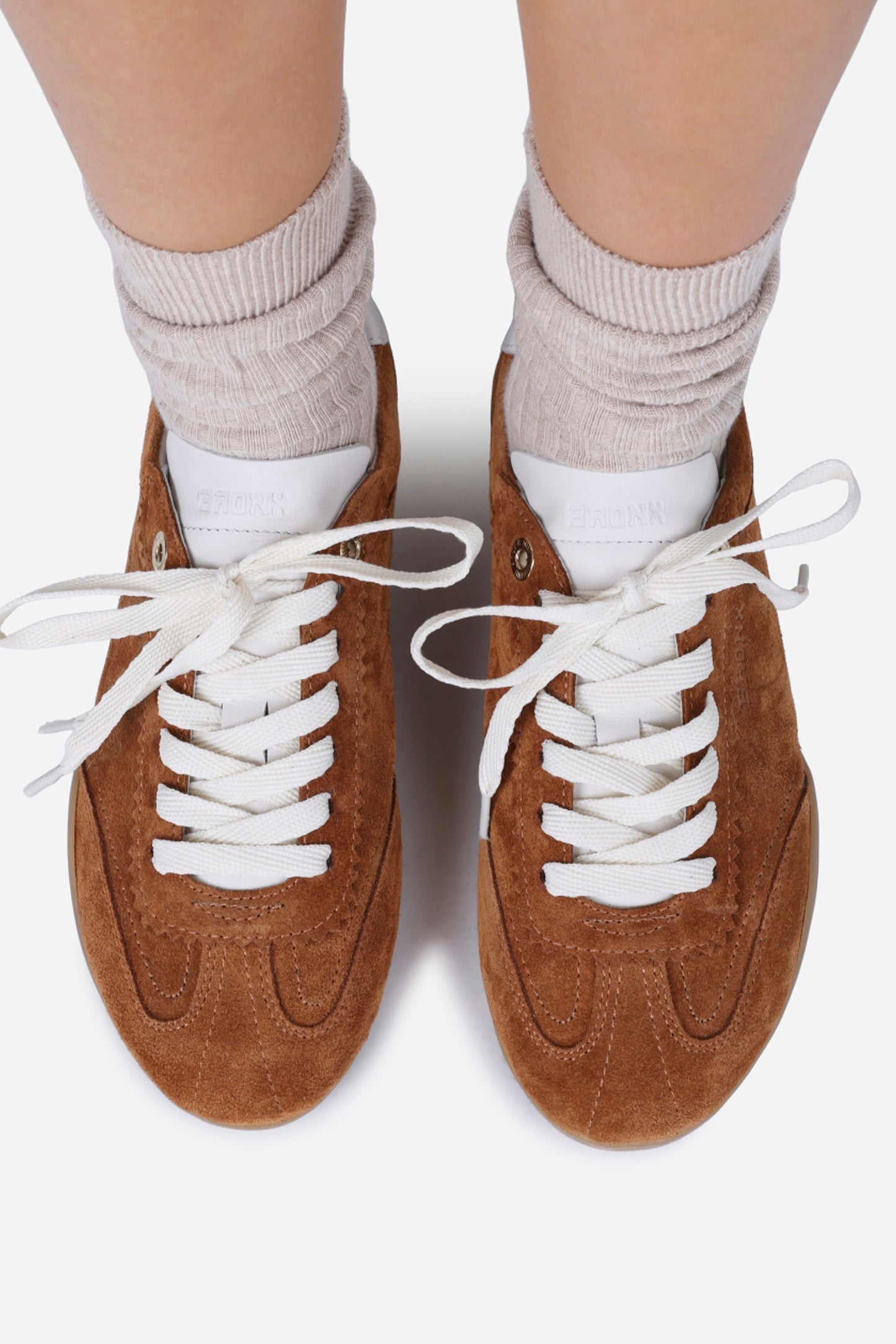 park-err | caramel/off white