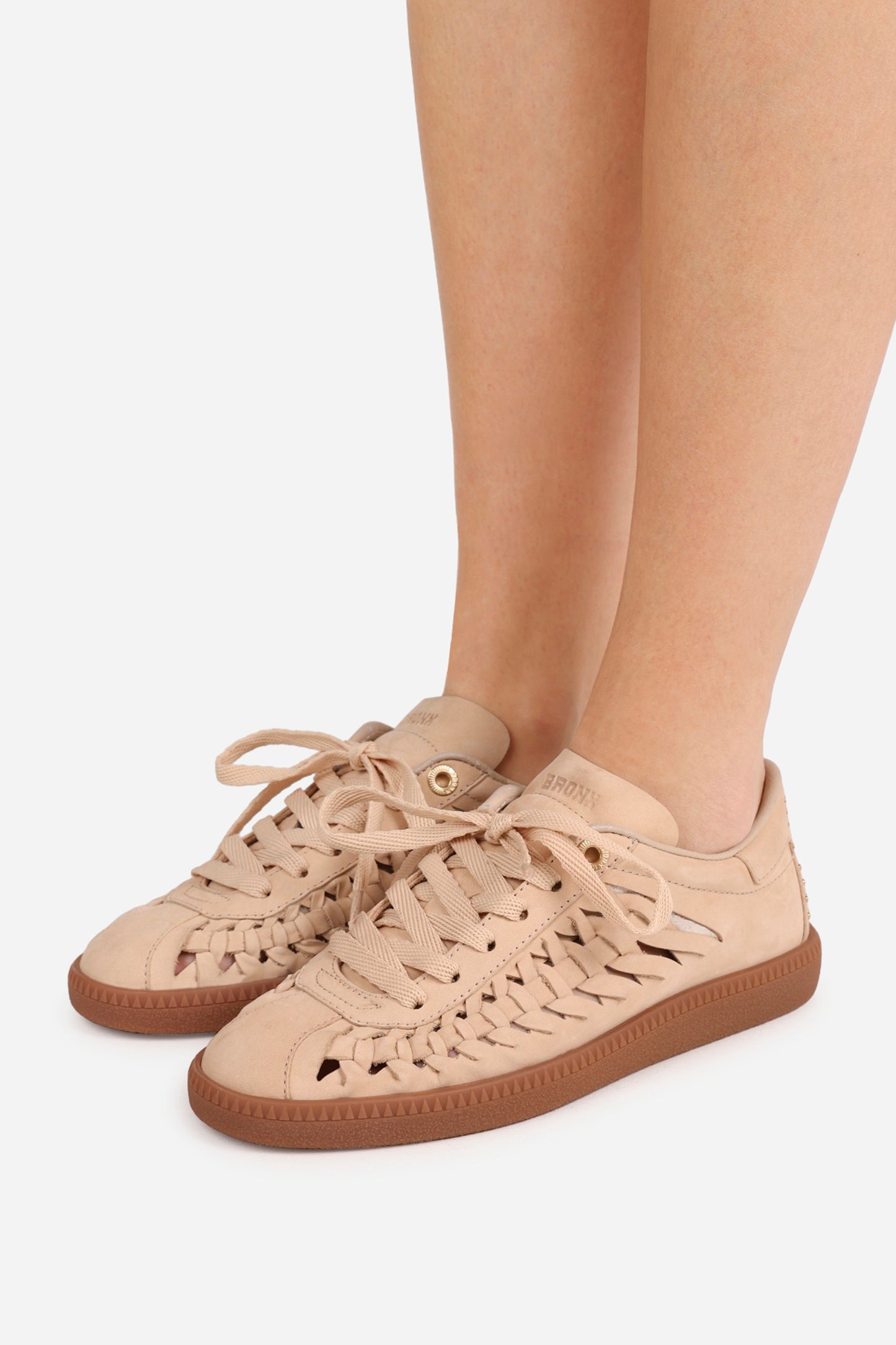 bob-bie | vanilla/gum