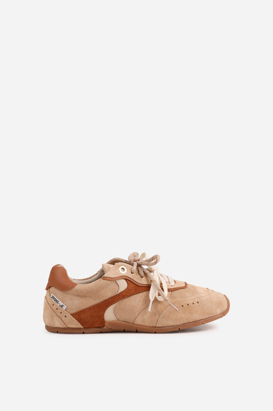 Myr-aa | oatmilk/caramel