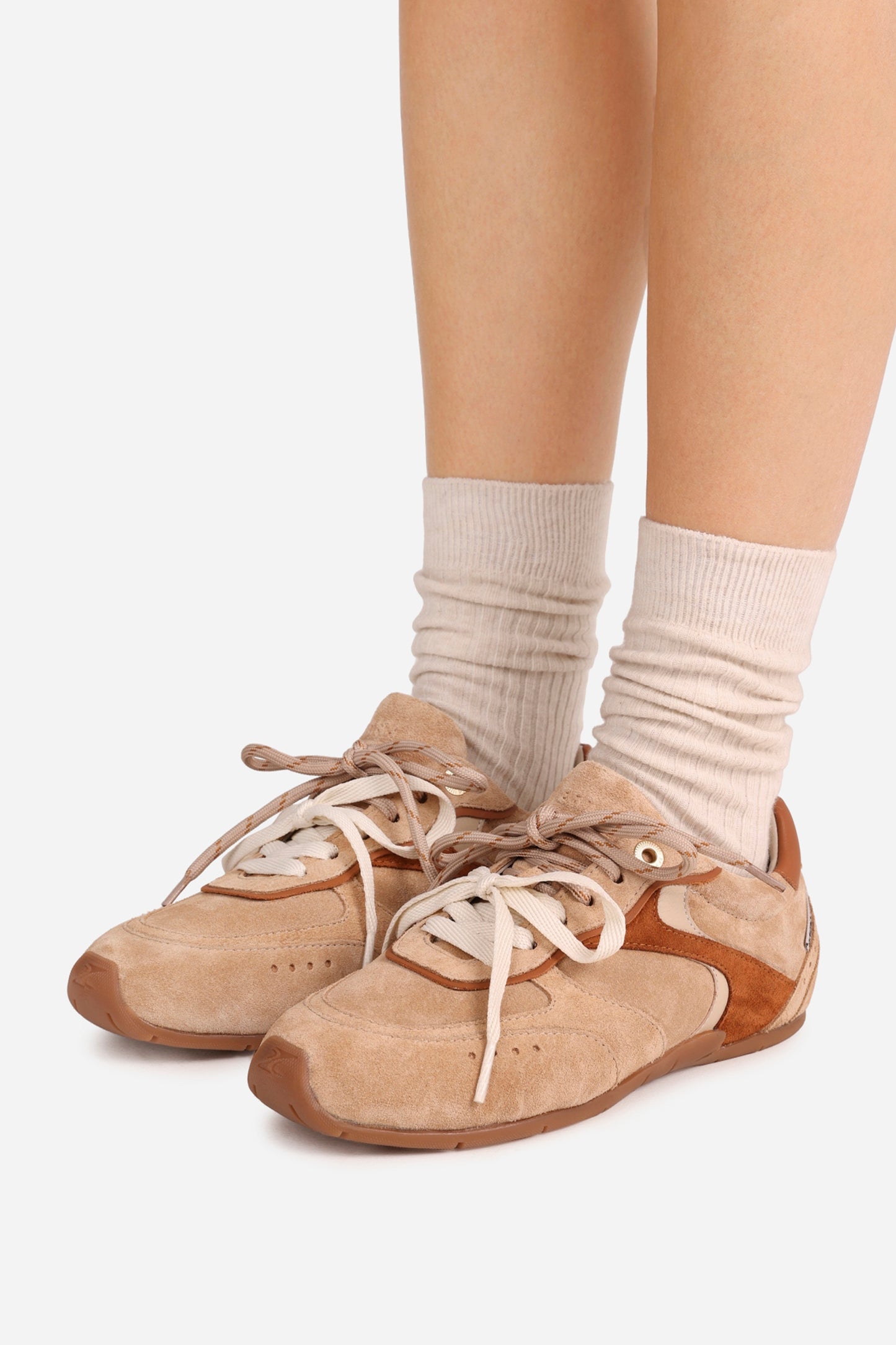 Myr-aa | oatmilk/caramel